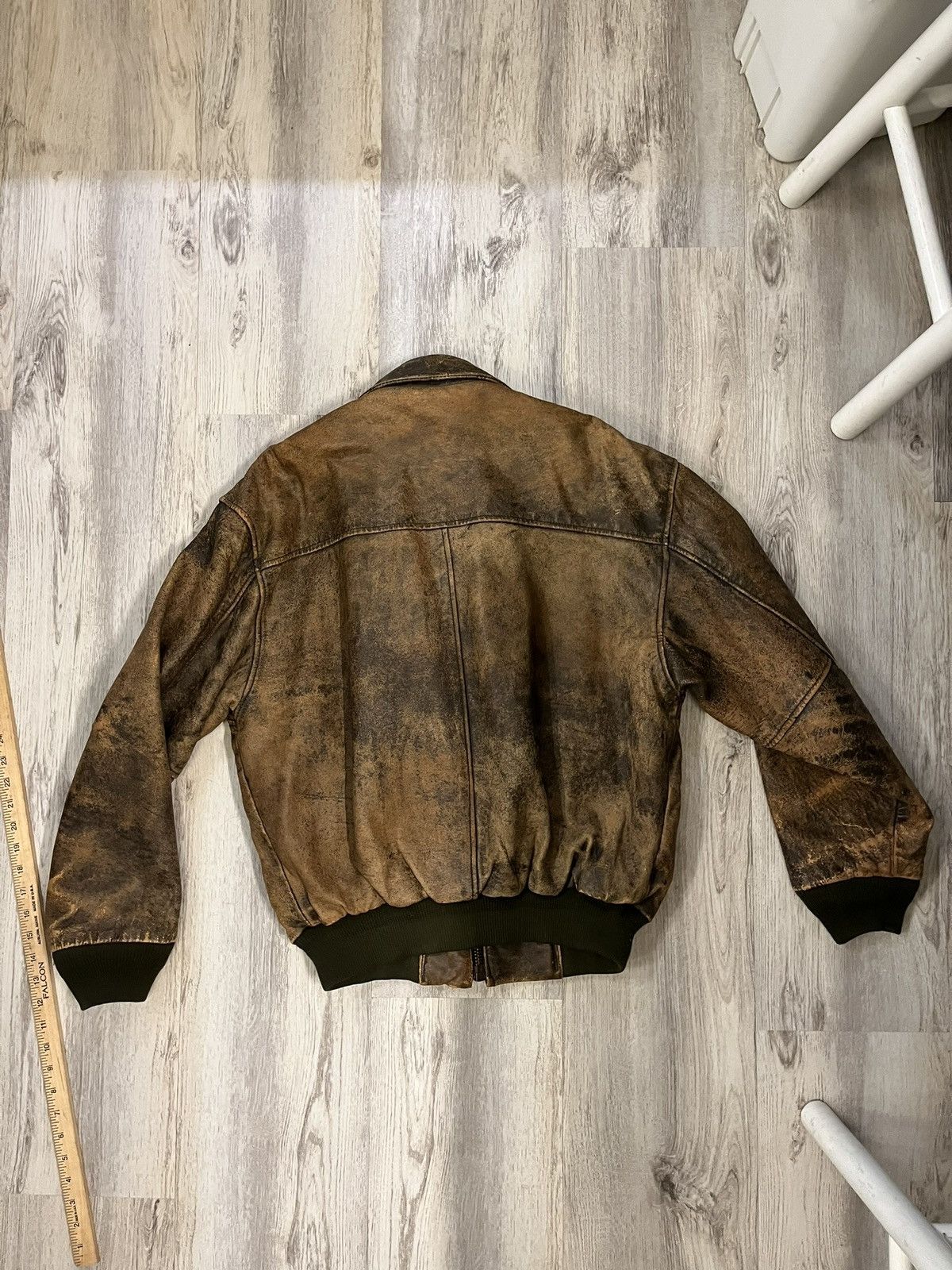 Vintage Vintage leather bomber jacket Size US M / EU 48-50 / 2 - 5 Thumbnail