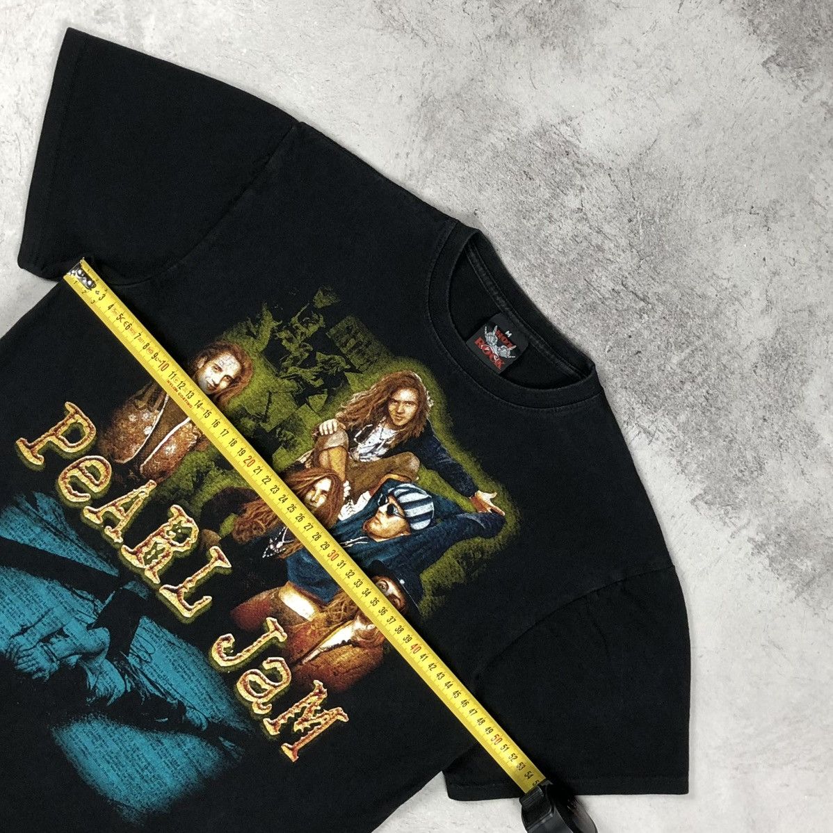 Vintage Vintage Pearl Jam 90s Grunge Band Tee Size US S / EU 44-46 / 1 - 18 Thumbnail