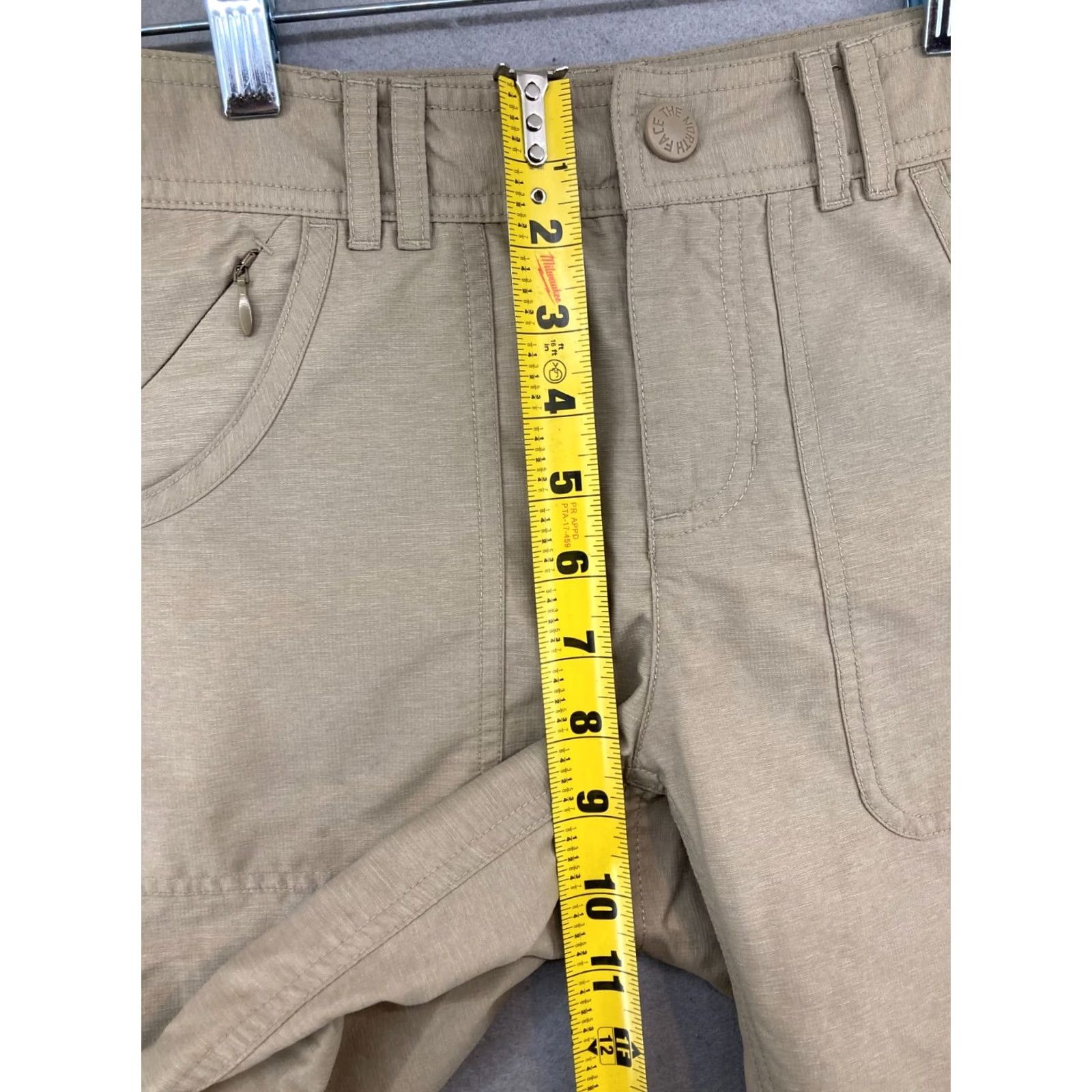 The North Face The North Face Womens Pants 6 Khaki Relaxed Capri Rip Stop Size 28" / US 6 / IT 42 - 4 Thumbnail