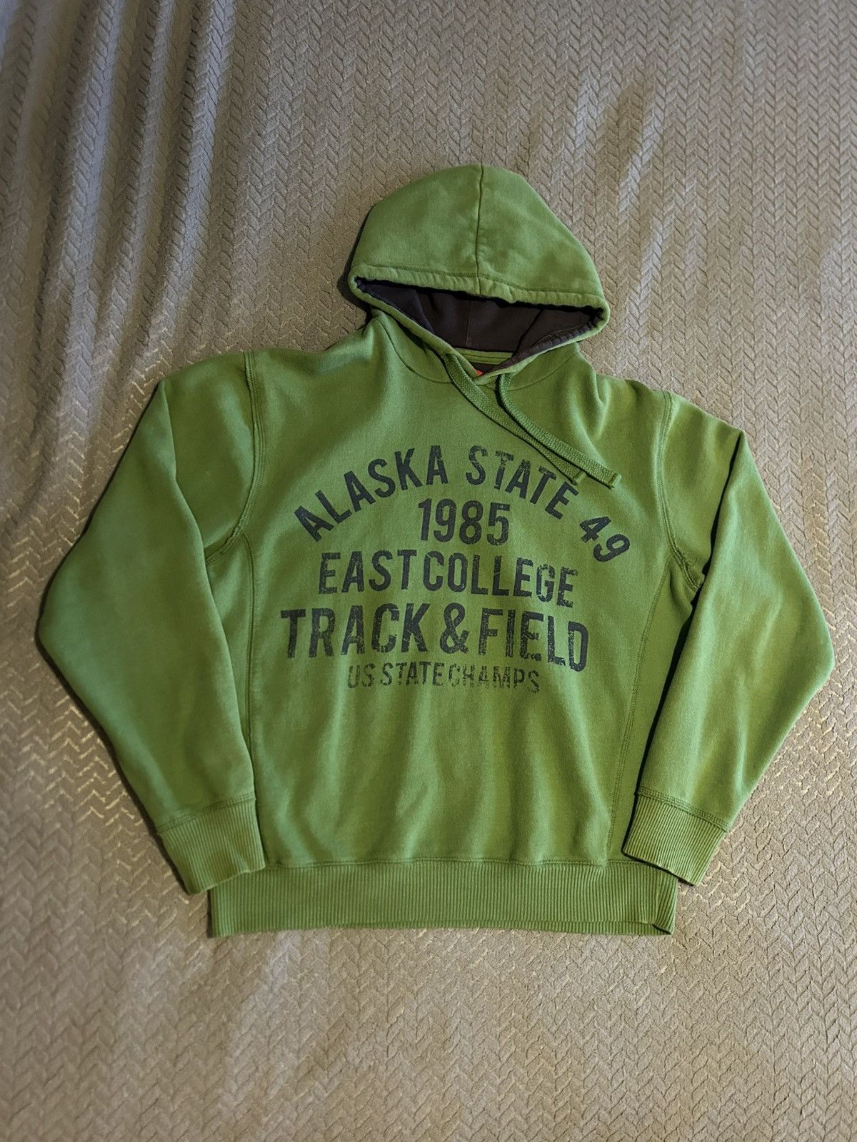 Vintage RARE Vintage Alaska Track & Field U.S State Champs Hoodie Size US M / EU 48-50 / 2 - 1 Thumbnail
