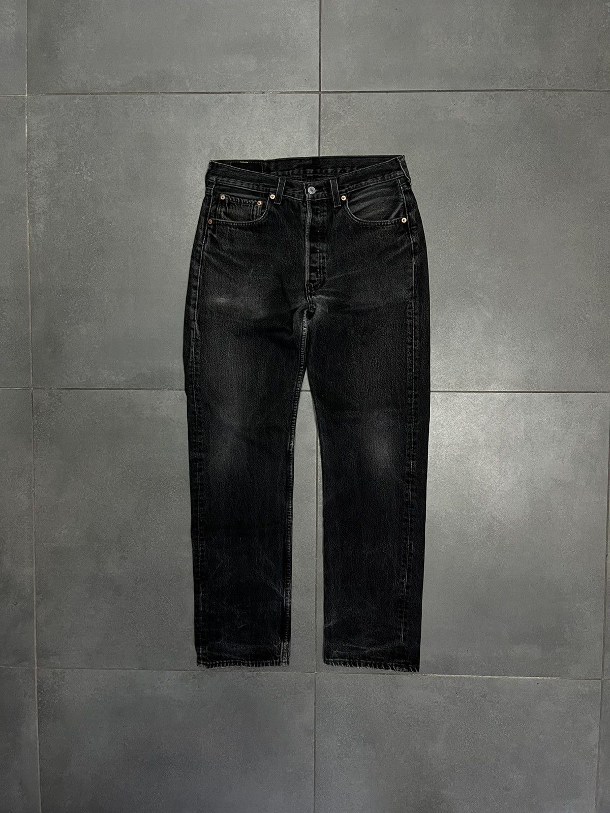 Levi's × Vintage Vintage Black Faded Denim Jeans Levi’s 501 Size US 32 / EU 48 - 6 Thumbnail