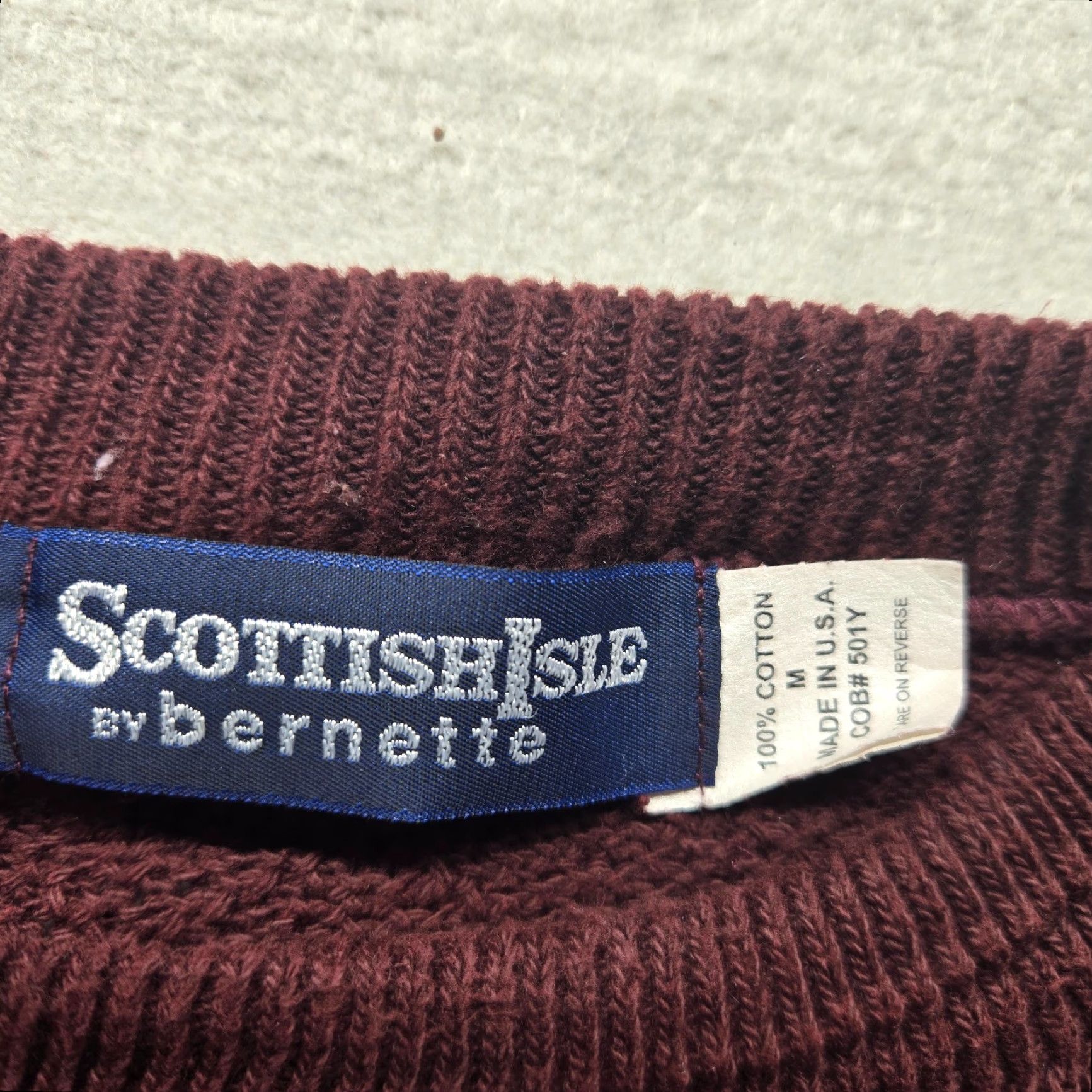 Vintage VINTAGE bernette Golf Sweater Shirt Mens XL 100% Cotton Red USA Embroidered Knit Crew Neck Pullover Long Sleeve Size US XL / EU 56 / 4 - 3 Thumbnail