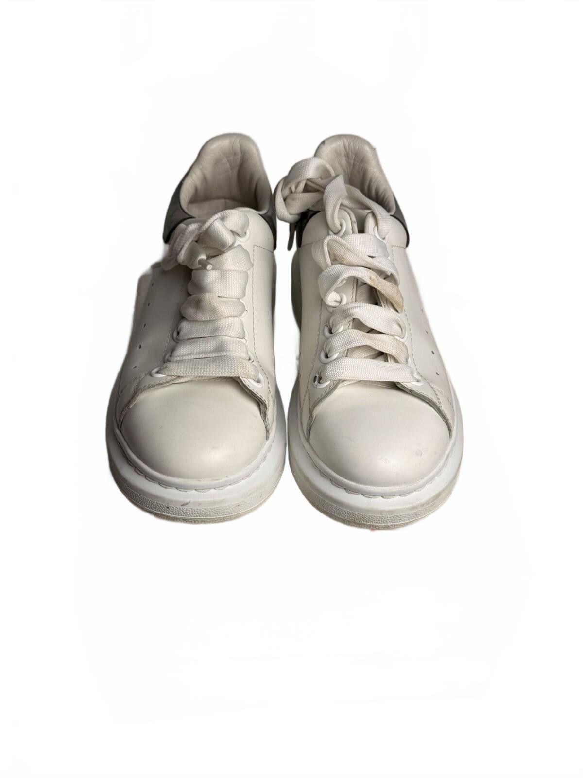 Alexander McQueen Alexander McQueen Oversized Sneakers White Metallic Silver Size US 8 / EU 41 - 2 Thumbnail