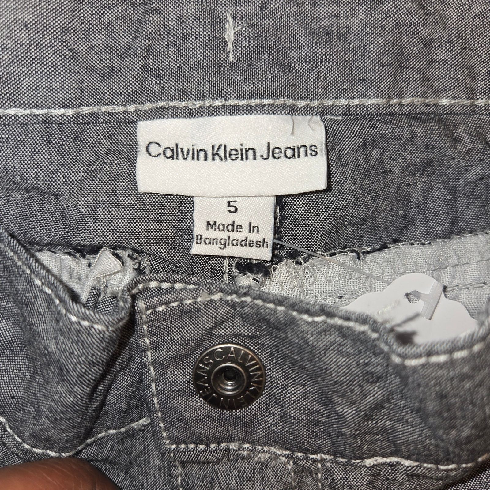 Calvin Klein Calvin Klein Dark Gray Shorts - Boys Size 5 Size US 26 / EU 42 - 5 Thumbnail