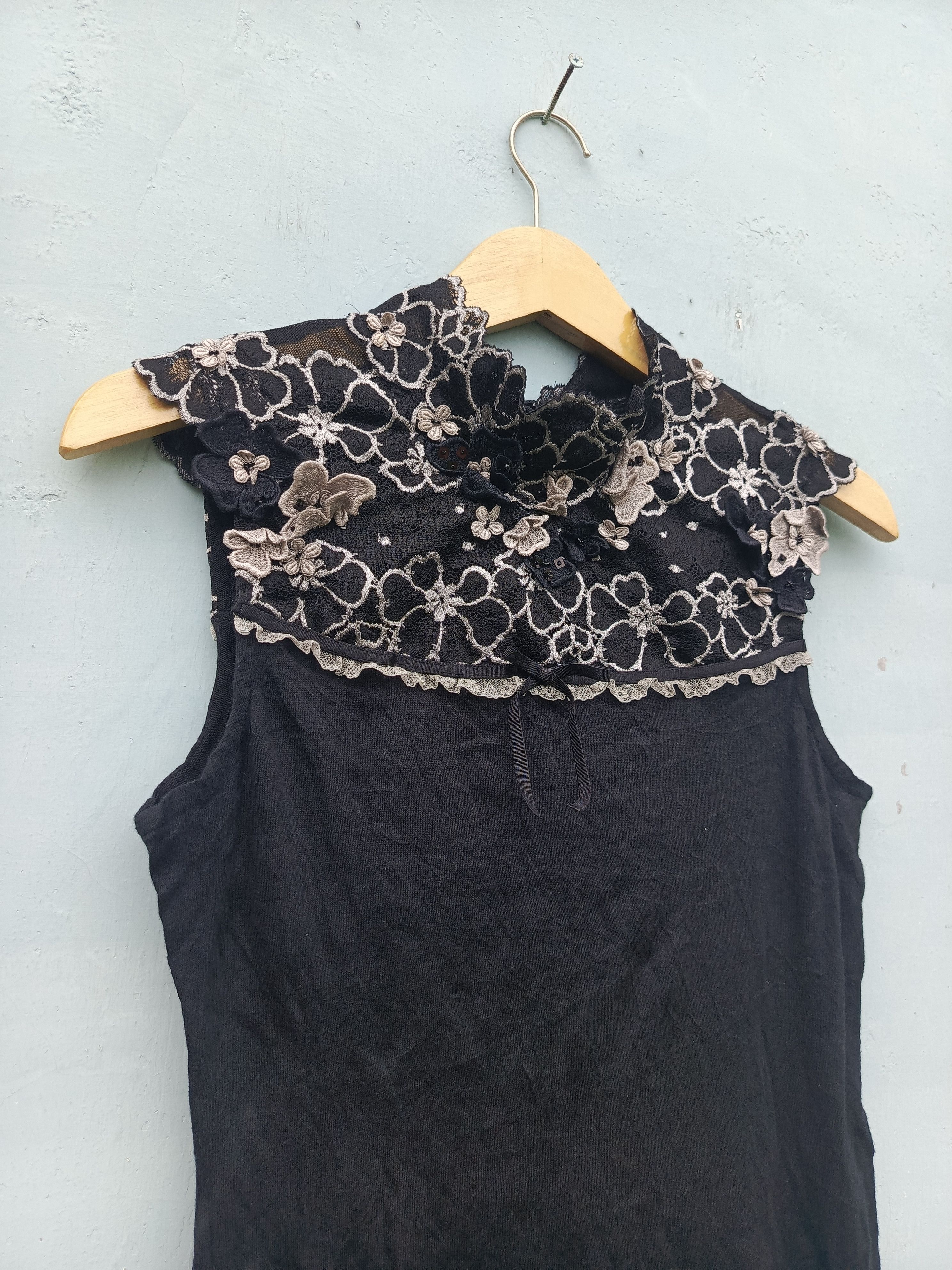 Japanese Brand AMITIE Lace Collar Sleeveless Top – Elegant & Refined Size M / US 6-8 / IT 42-44 - 2 Thumbnail
