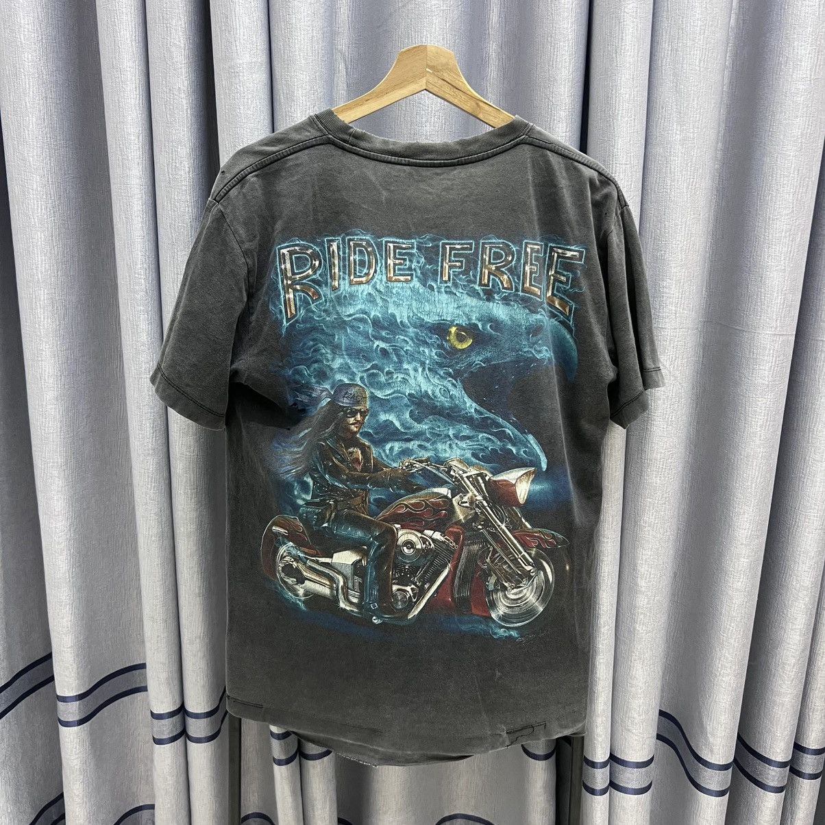 Harley Davidson × Vintage Vintage Thrashed Faded Harley Davidson Flame Eagle Tee Size US M / EU 48-50 / 2 - 7 Thumbnail