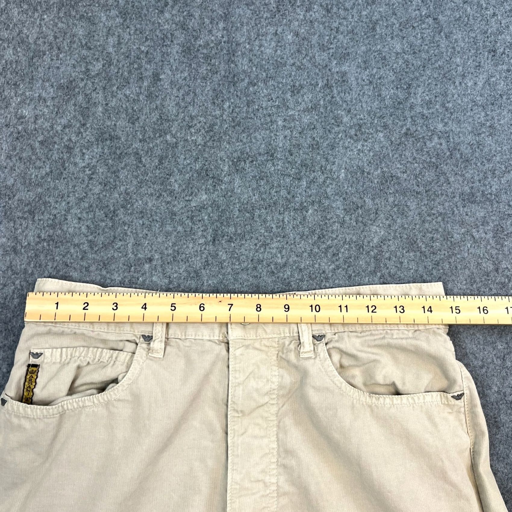 Vintage Armani Jeans Jeans Straight 30 32 Beige Vintage Italy Made Cotton Lightweight Mens Regular 5-Pocket Denim Size US 30 / EU 46 - 6 Thumbnail
