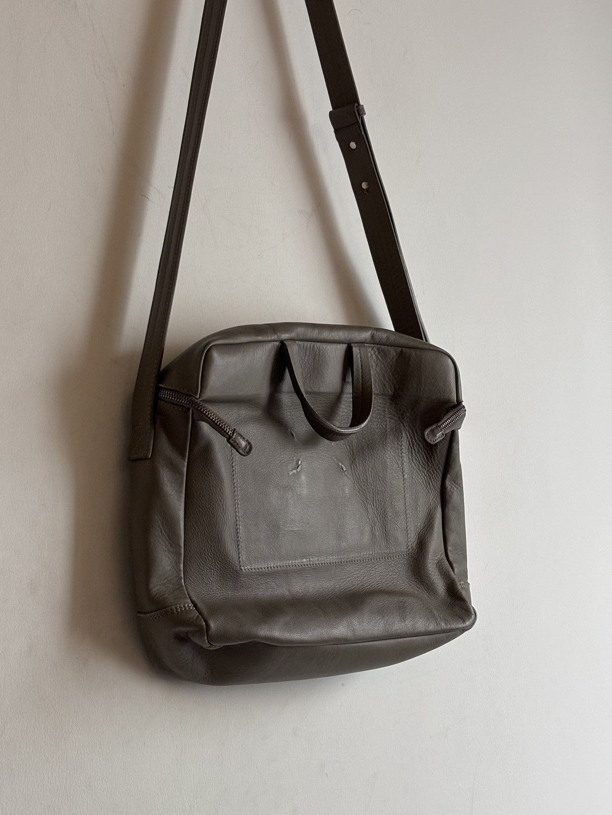 Maison Margiela Maison Martin Margiela | Extended-Zipper Messenger Bag Size ONE SIZE - 1 Thumbnail
