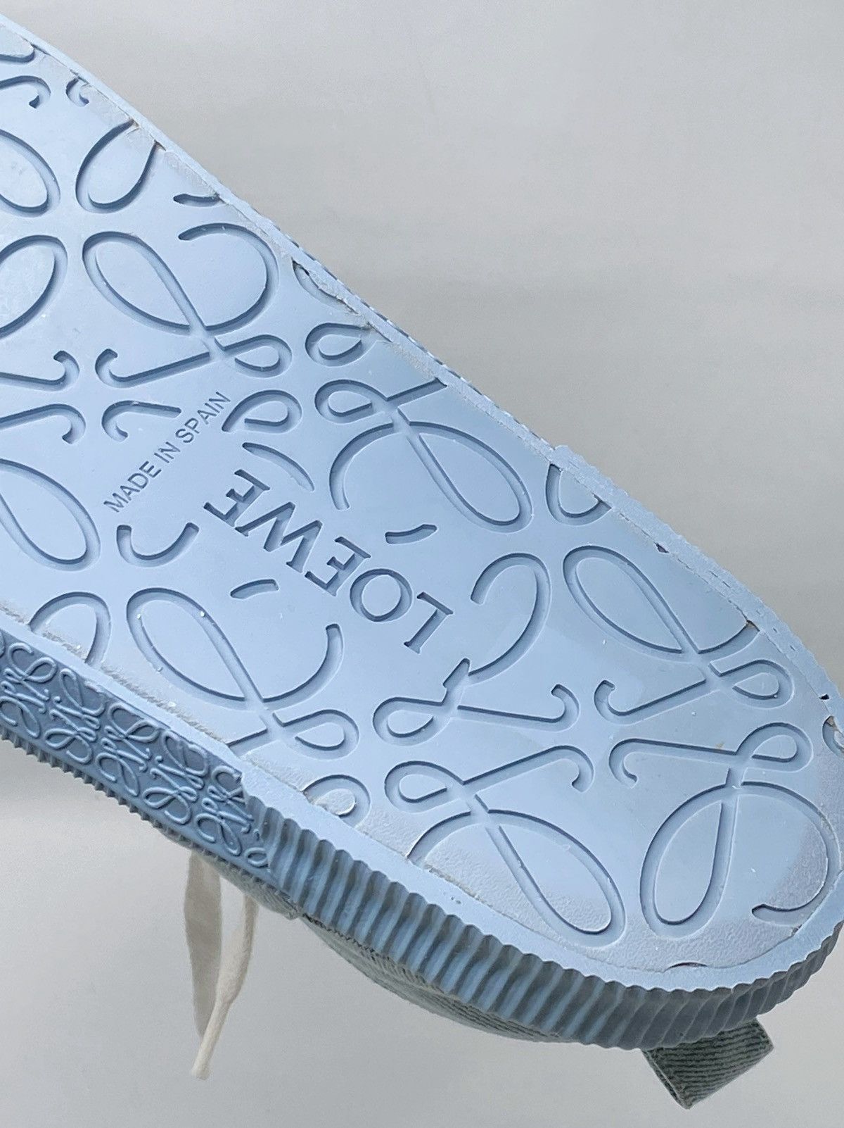 Loewe Loewe Cut-Out Platform Denim Sneakers size 39 Size US 9 / IT 39 - 14 Thumbnail