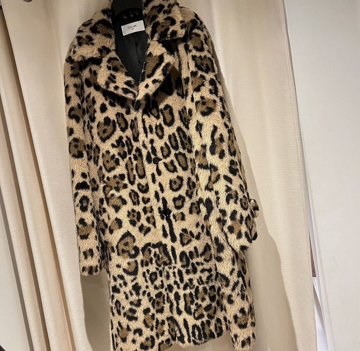 Celine Celine 22FW boydoll alpaca fur leopard pattern coat sz48 Size US M / EU 48-50 / 2 - 2 Thumbnail