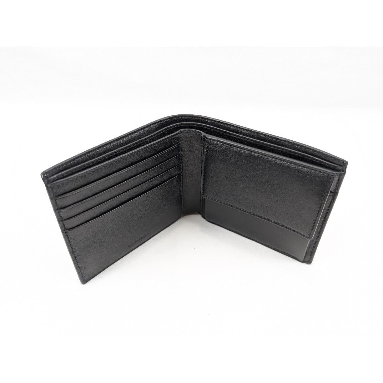 Balenciaga o1rshd1 Size: OS / Camo Logo Wallet in Multicolor Size ONE SIZE - 8 Thumbnail