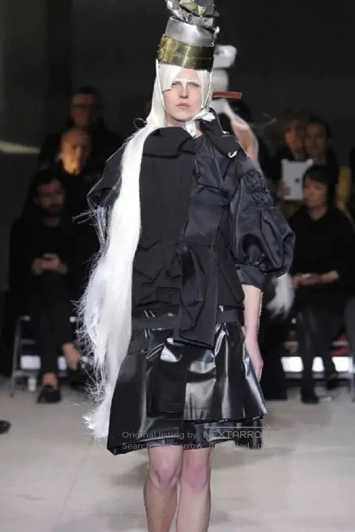 Comme des Garcons Comme Des Garcons size S Black Retro Laced Leather Skirt Size 23" - 1 Thumbnail