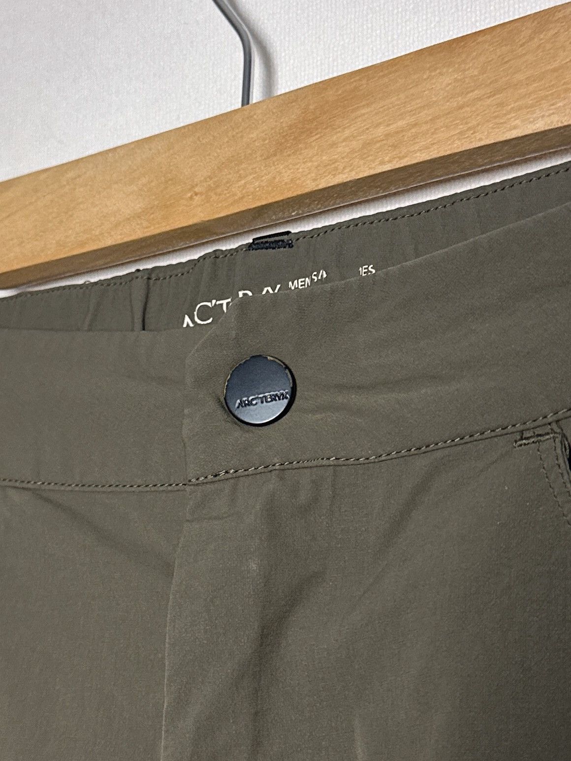 Arc'teryx Arc’teryx Kestros Pants Khaki Hiking Size 32 Size US 32 / EU 48 - 6 Thumbnail