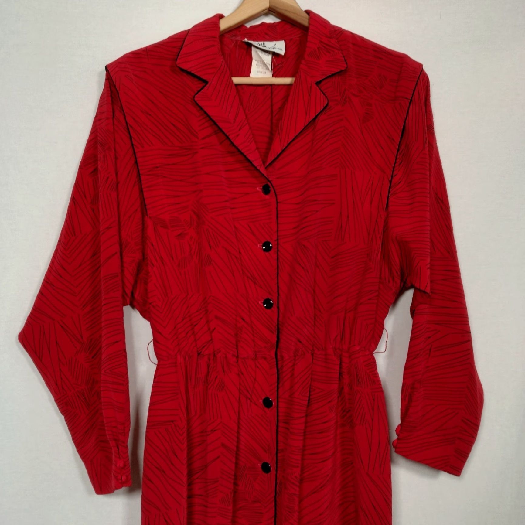 Vintage VINTAGE Willi of California Dress Shirt Dress Red 14 Long Sleeve Office Wear 1980s Midi Women's Business Casual Party/Cocktail Wedding Black accents? Size XL / US 12-14 / IT 48-50 - 7 Thumbnail