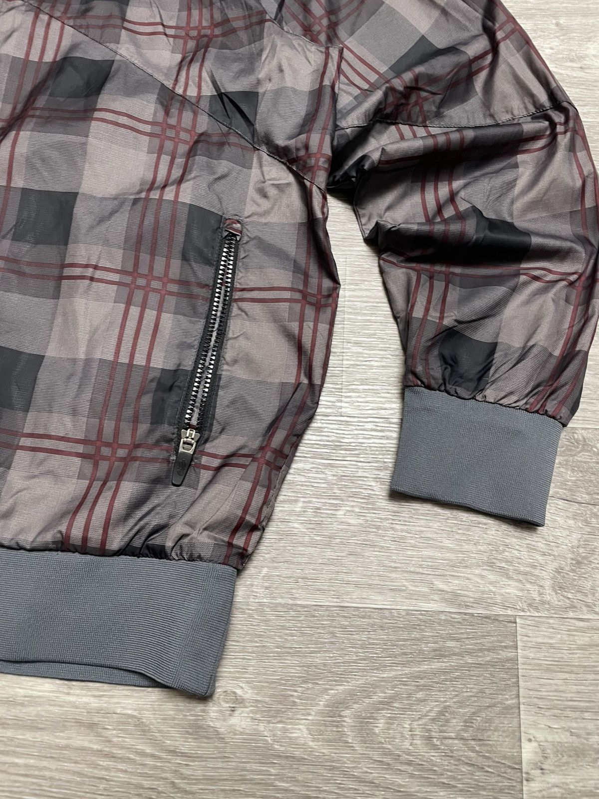 Nike SB Vintage Nike 6.0 Skateboarding Checkered Windbreaker Jacket Size US XL / EU 56 / 4 - 10 Thumbnail