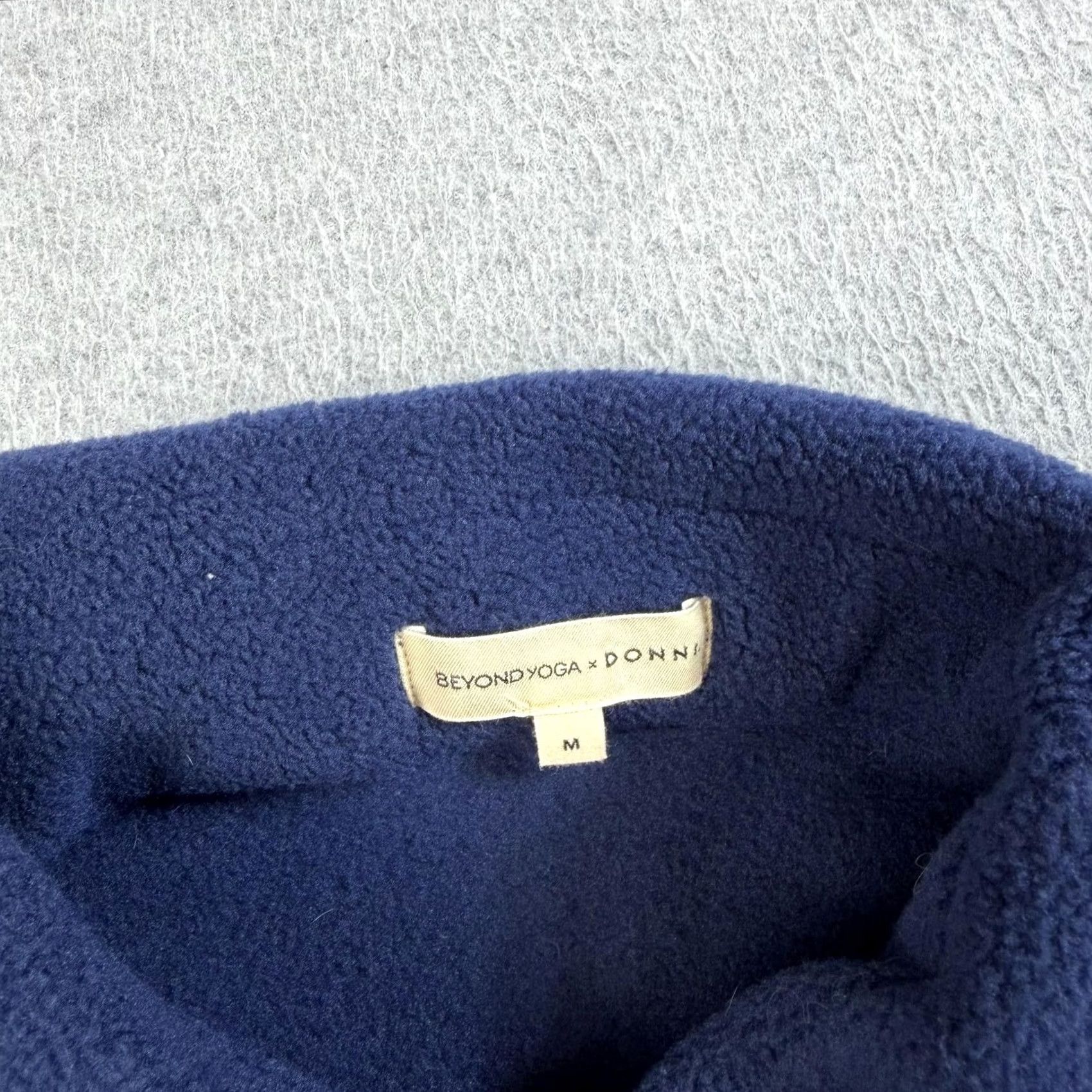 Beyond Yoga Beyond Yoga x Donni Fleece Jacket Womens M Blue Button Front Collared USA Size M / US 6-8 / IT 42-44 - 3 Thumbnail