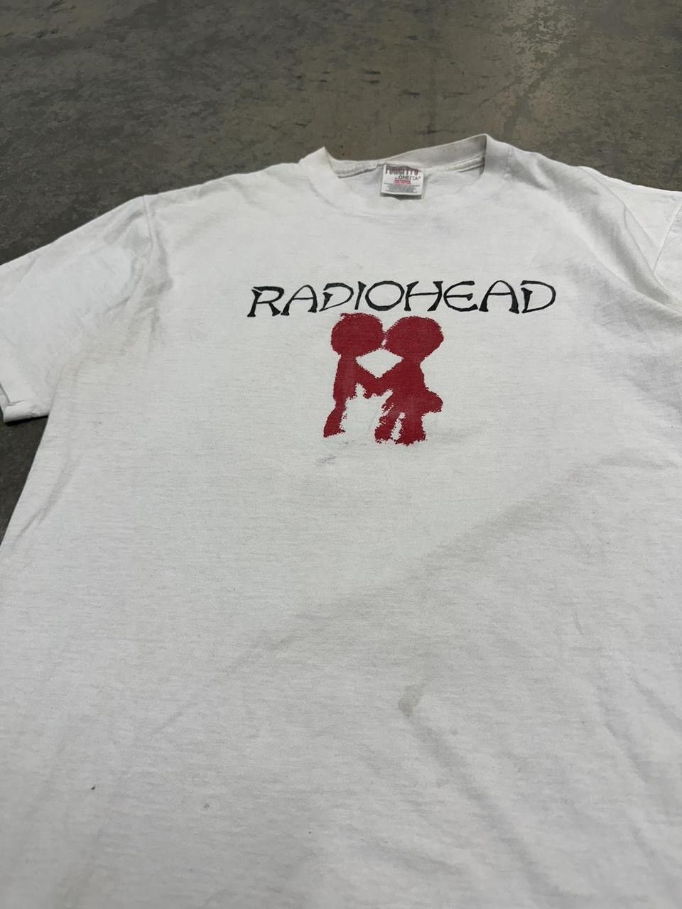 Band Tees Vintage Radiohead OK Computer Tour Parking Lot Tee Size L Size US L / EU 52-54 / 3 - 3 Thumbnail