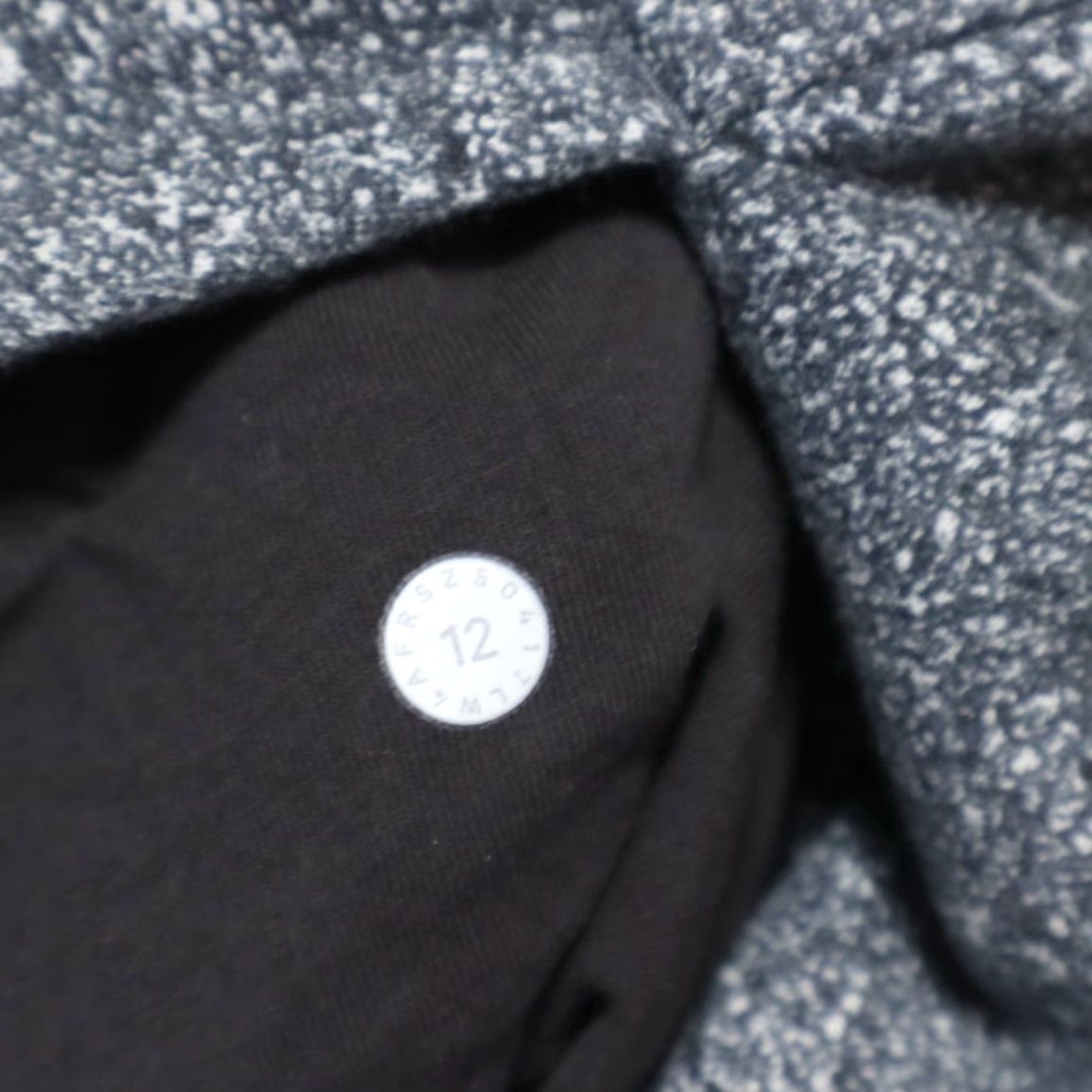 Lululemon VINTAGE Lululemon Scuba Hoodie IV Gray Women's 12 Jacket Shirt Crew Neck Long Sleeve Regular Fit Adult Womens Size XL / US 12-14 / IT 48-50 - 7 Thumbnail
