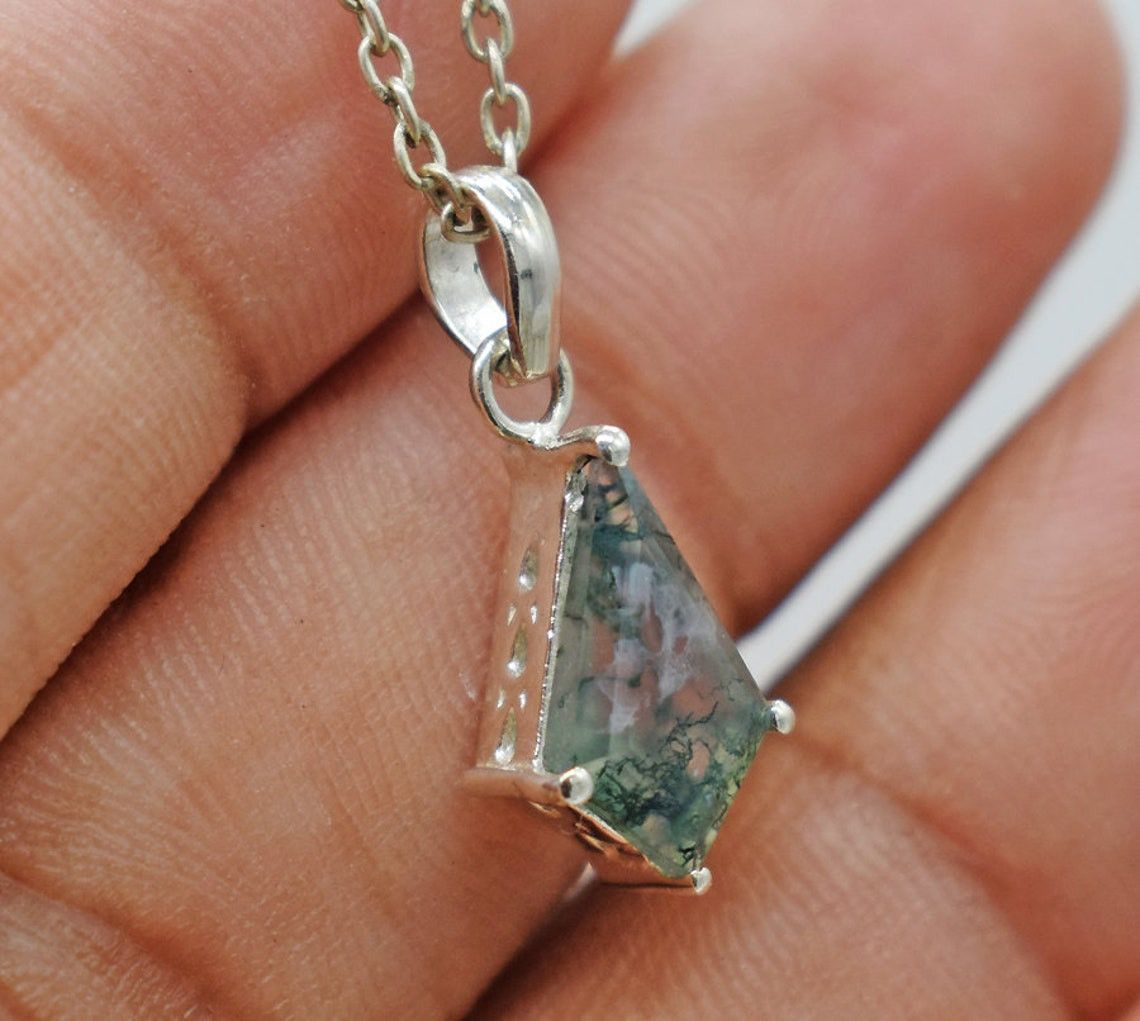 Handmade Kite Moss Agate Pendant: 925 Sterling Silver Necklace Size ONE SIZE - 4 Thumbnail
