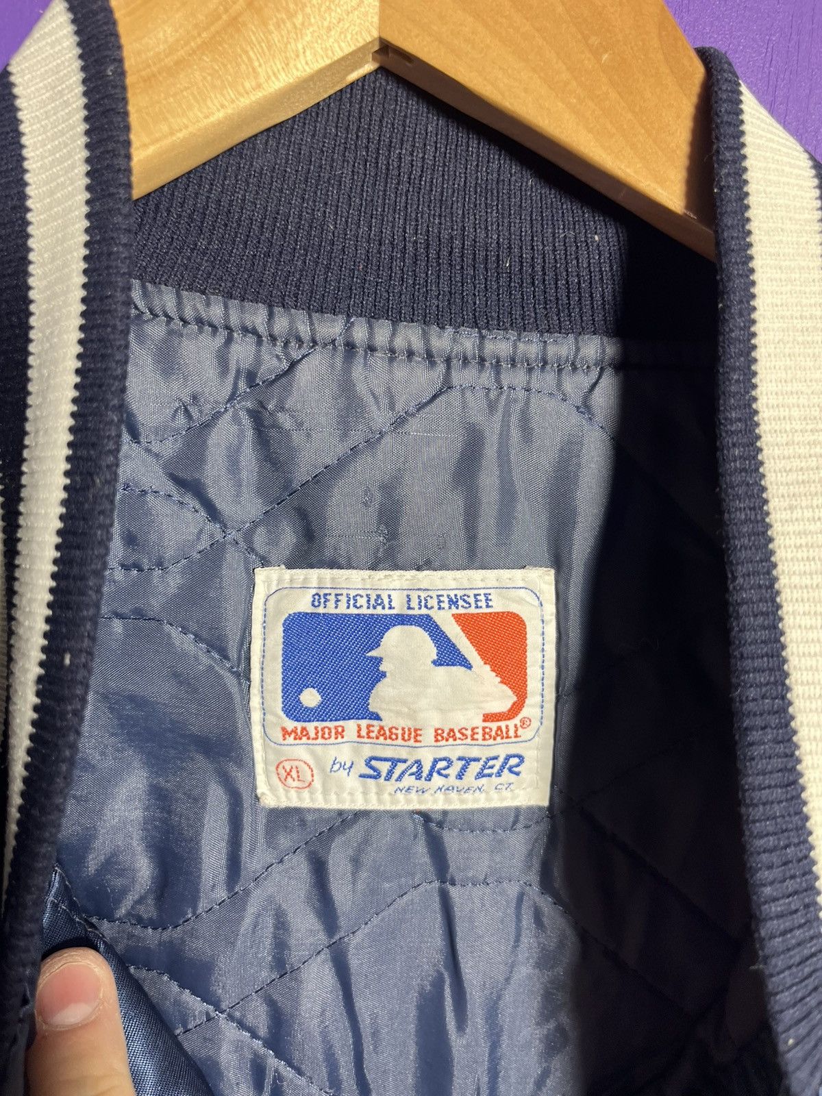 MLB × Starter × Vintage Vintage 90s Starter New York Yankees chest logo satin jacket Size US XL / EU 56 / 4 - 4 Thumbnail
