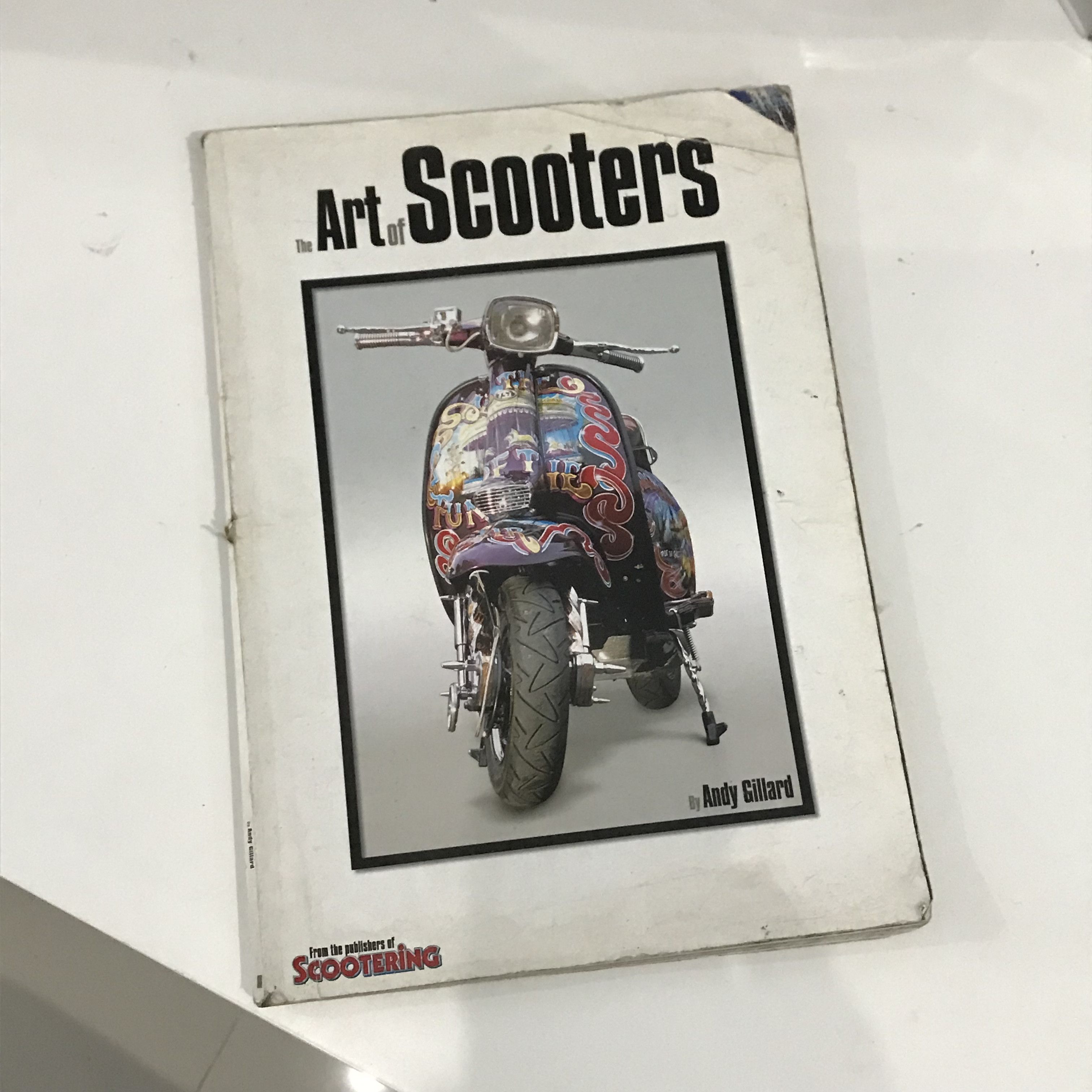 POP MAGAZINE Scootering magazine The Scootervespa lambretta Book magazine Size ONE SIZE - 1 Thumbnail