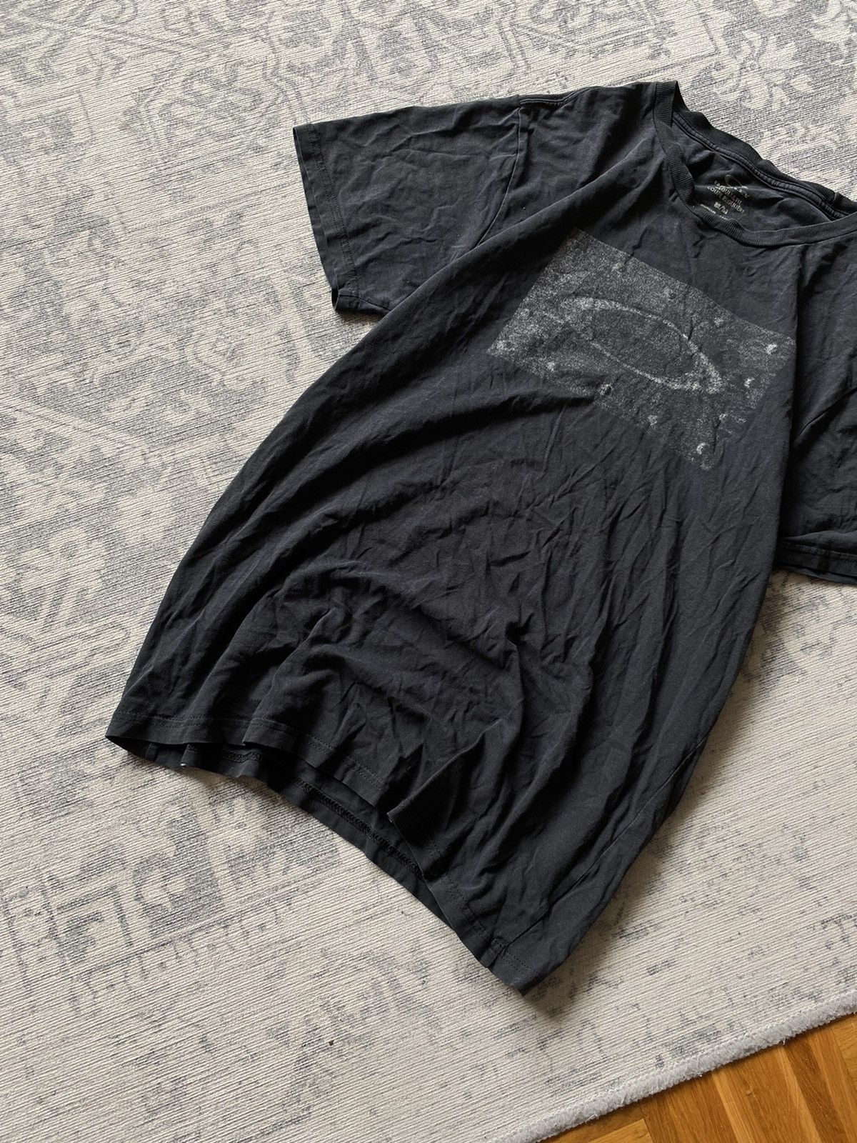 Oakley × Vintage Oakley Vintage T-Shirt Big Logo Outdoor Faded Japanese Hype Size US M / EU 48-50 / 2 - 2 Thumbnail