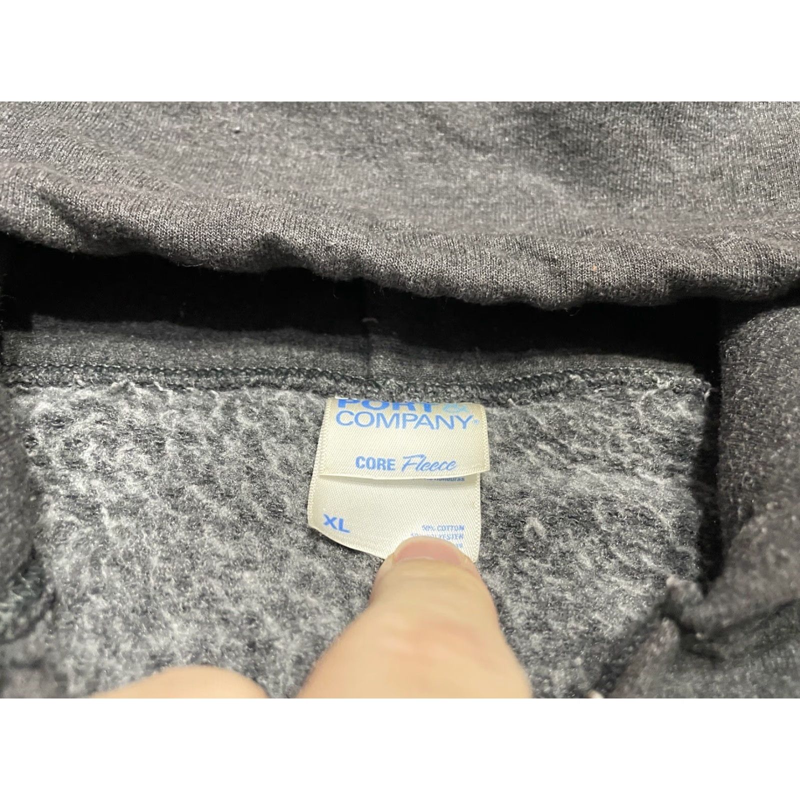 Vintage Krispy Kreme Full Zip Hoodie Gray XL Unisex Adults 90s Logo Embroidered Pockets Hooded Zip 3 Season (Fall Winter Spring) Shirt? Size US XL / EU 56 / 4 - 3 Thumbnail