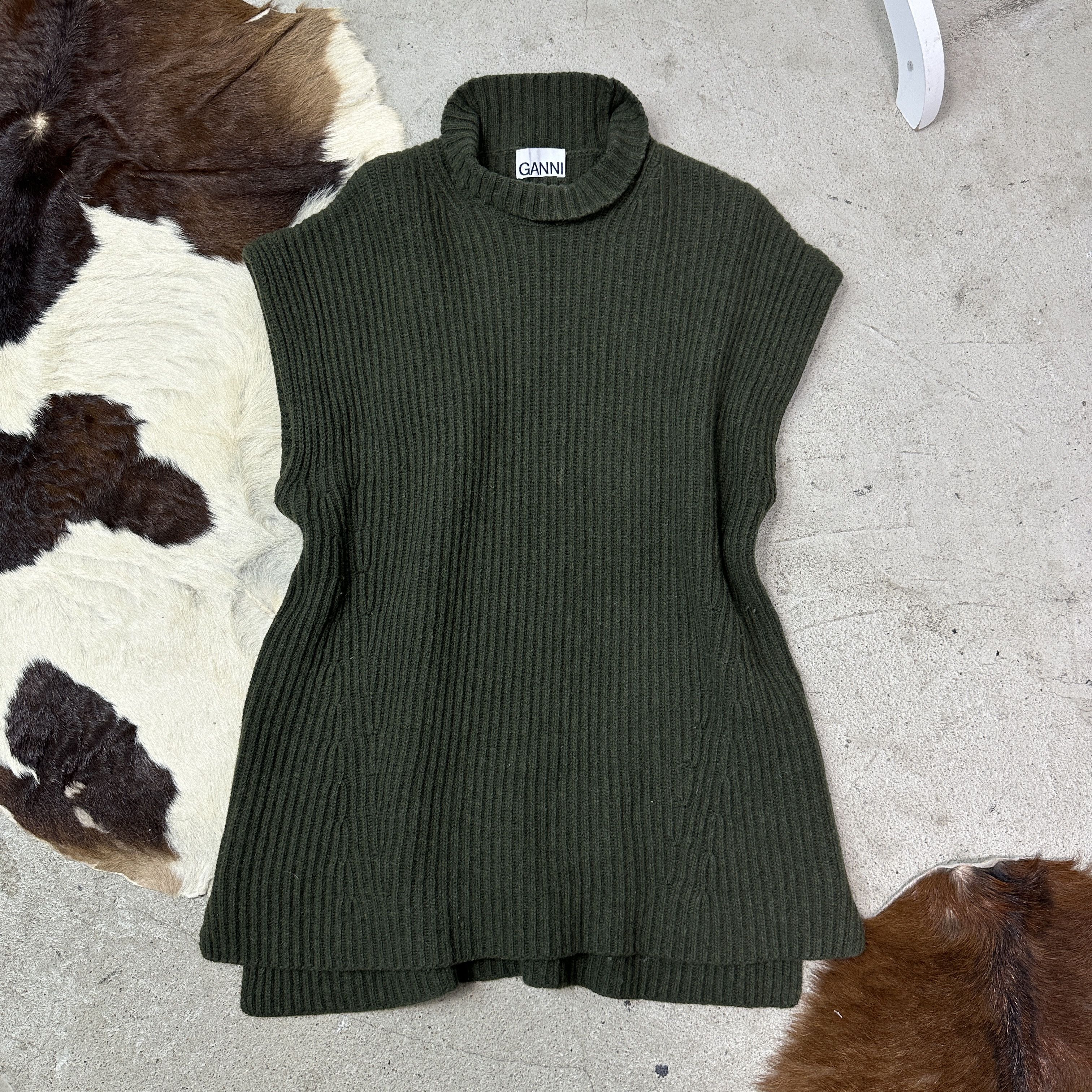 Ganni Vintage Streetwear Ganni Turtleneck Sleeveless Sweater Y2K Size M / US 6-8 / IT 42-44 - 2 Thumbnail