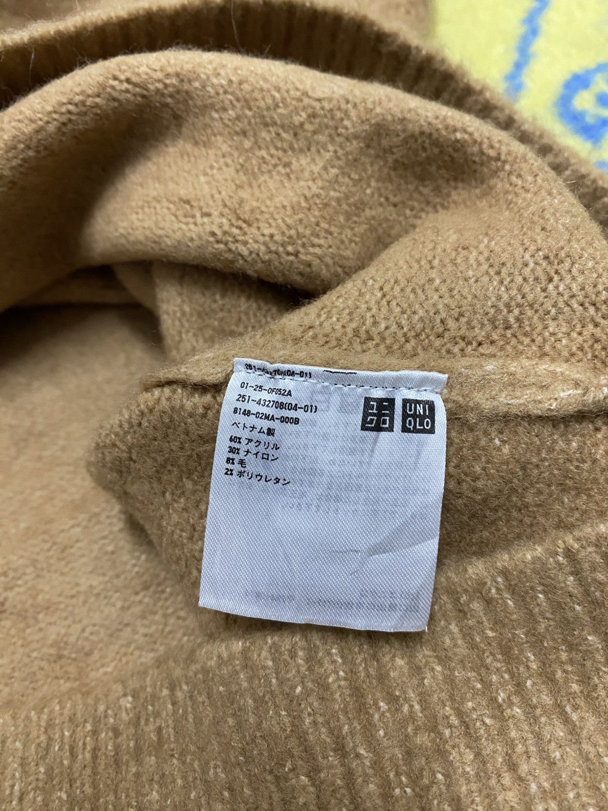 JW Anderson × Japanese Brand × Uniqlo Uniqlo x J.W Anderson Long Sleeves Knitwear Size US S / EU 44-46 / 1 - 10 Thumbnail