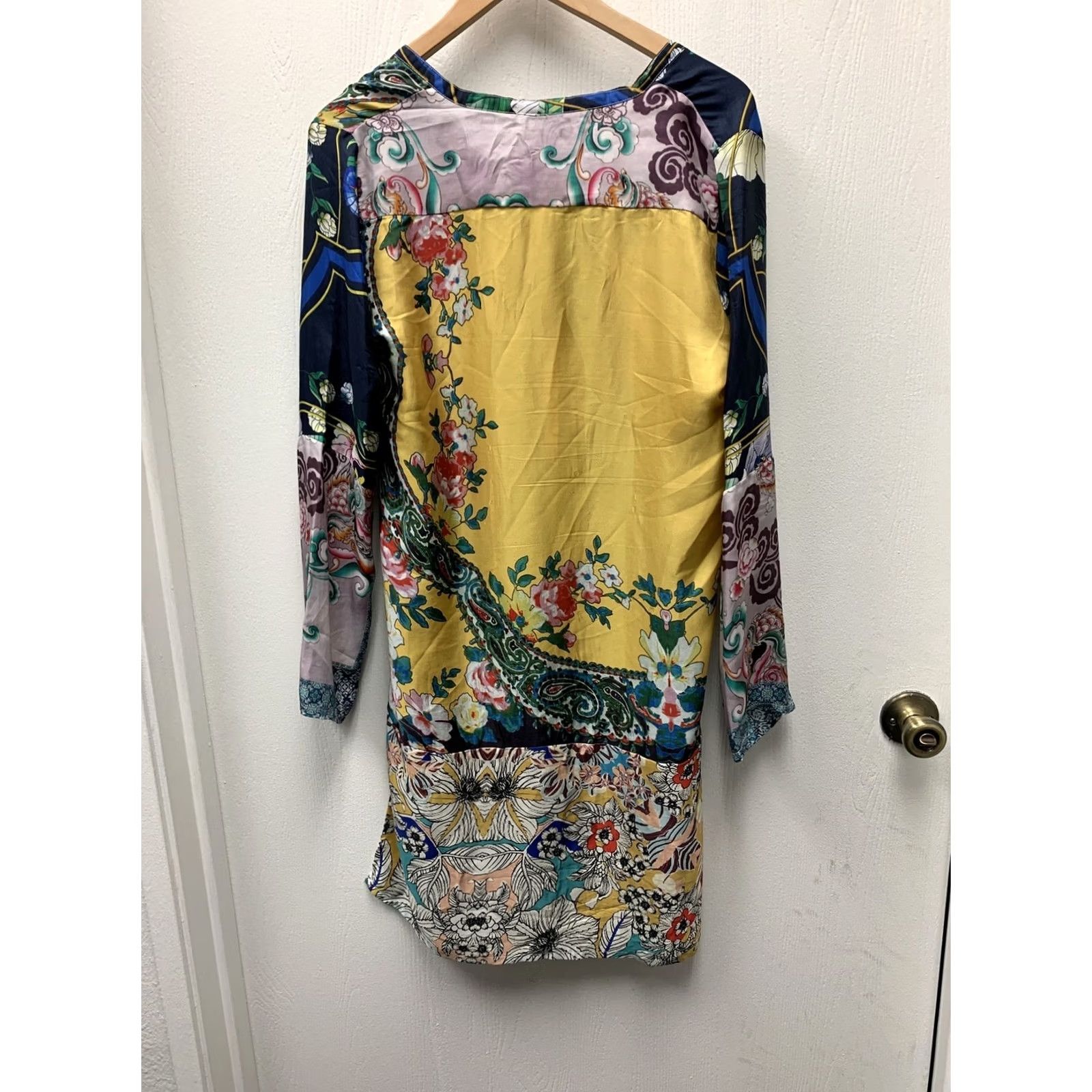 Johnny Was Johnny Was Tunic Cardigan S Multicolor Floral Print 100% Silk Boho Button Front V-Neck Long Sleeve Womens Size S / US 4 / IT 40 - 7 Thumbnail