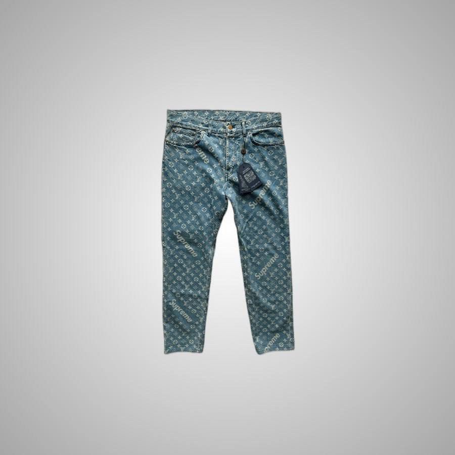 Louis Vuitton LOUIS VUITTON SUPREME BLUE MONOGRAM JEANS Size US 32 / EU 48 - 1 Thumbnail