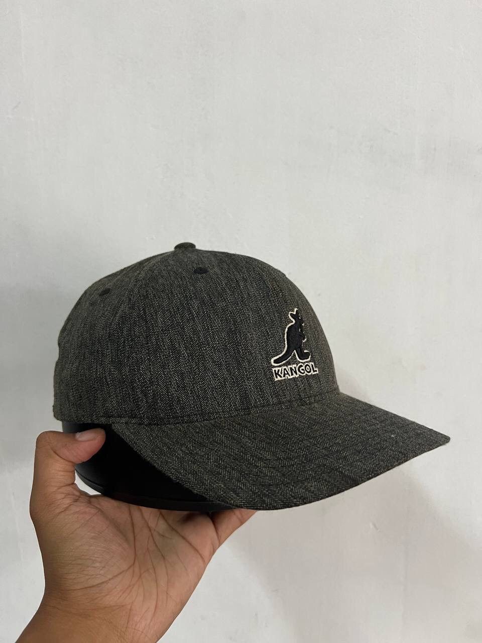 Kangol Kangol Flexfit Fitted Hat Size ONE SIZE - 1 Thumbnail