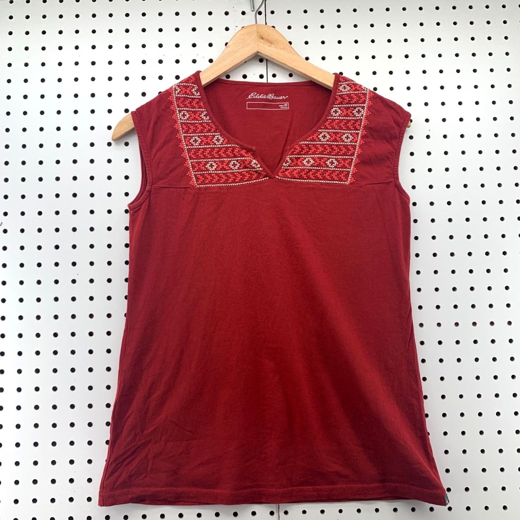Eddie Bauer Eddie Bauer Womens Tank Top Red XS V-Neck Sleeveless Tank Womens XS Red Eddie Bauer Womens Tank Top V-Neck Sleeveless Red Size XS / US 0-2 / IT 36-38 - 2 Thumbnail