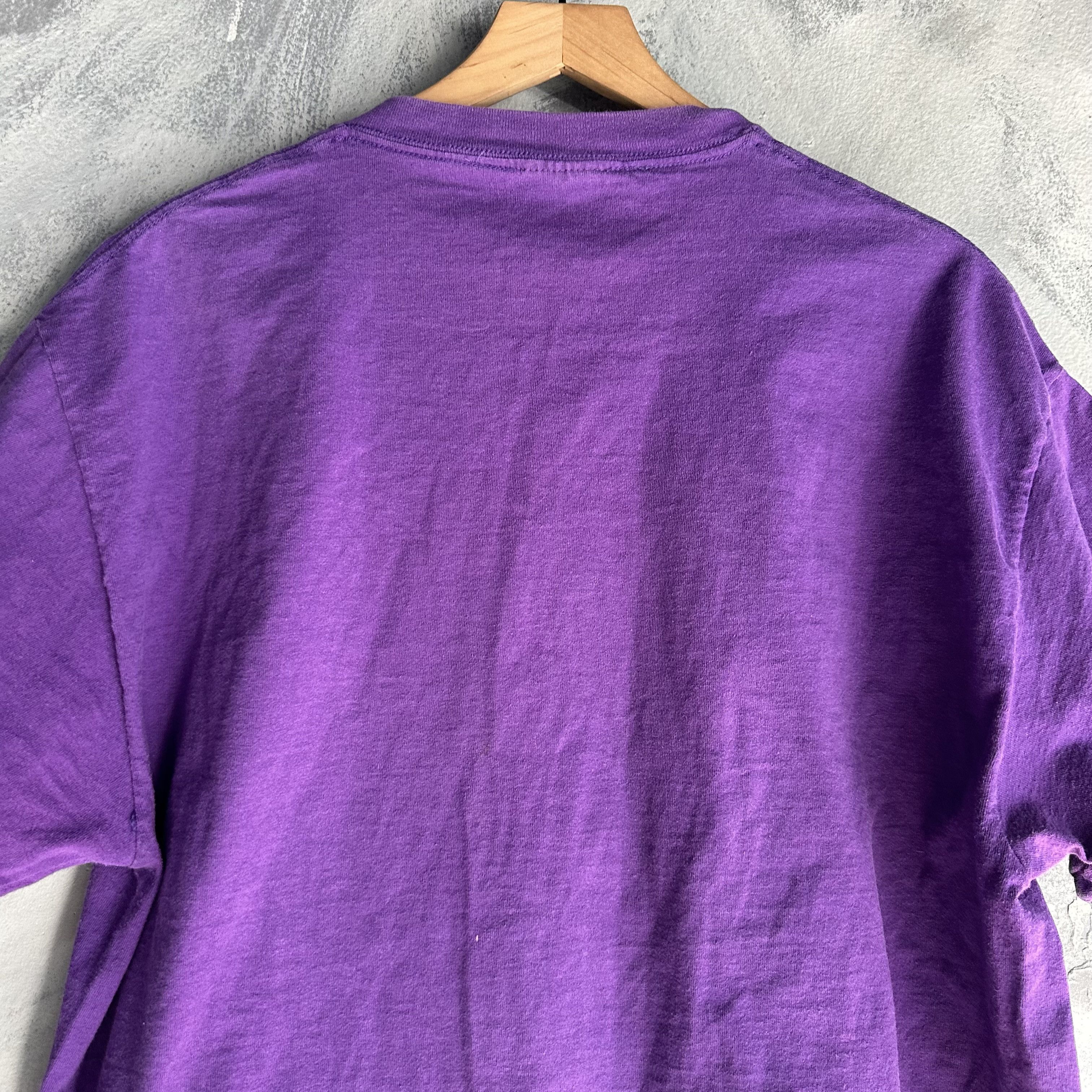 Champion Vintage Los Angeles LA Lakers 2001 Back 2 Back T Shirt Size US XL / EU 56 / 4 - 6 Thumbnail