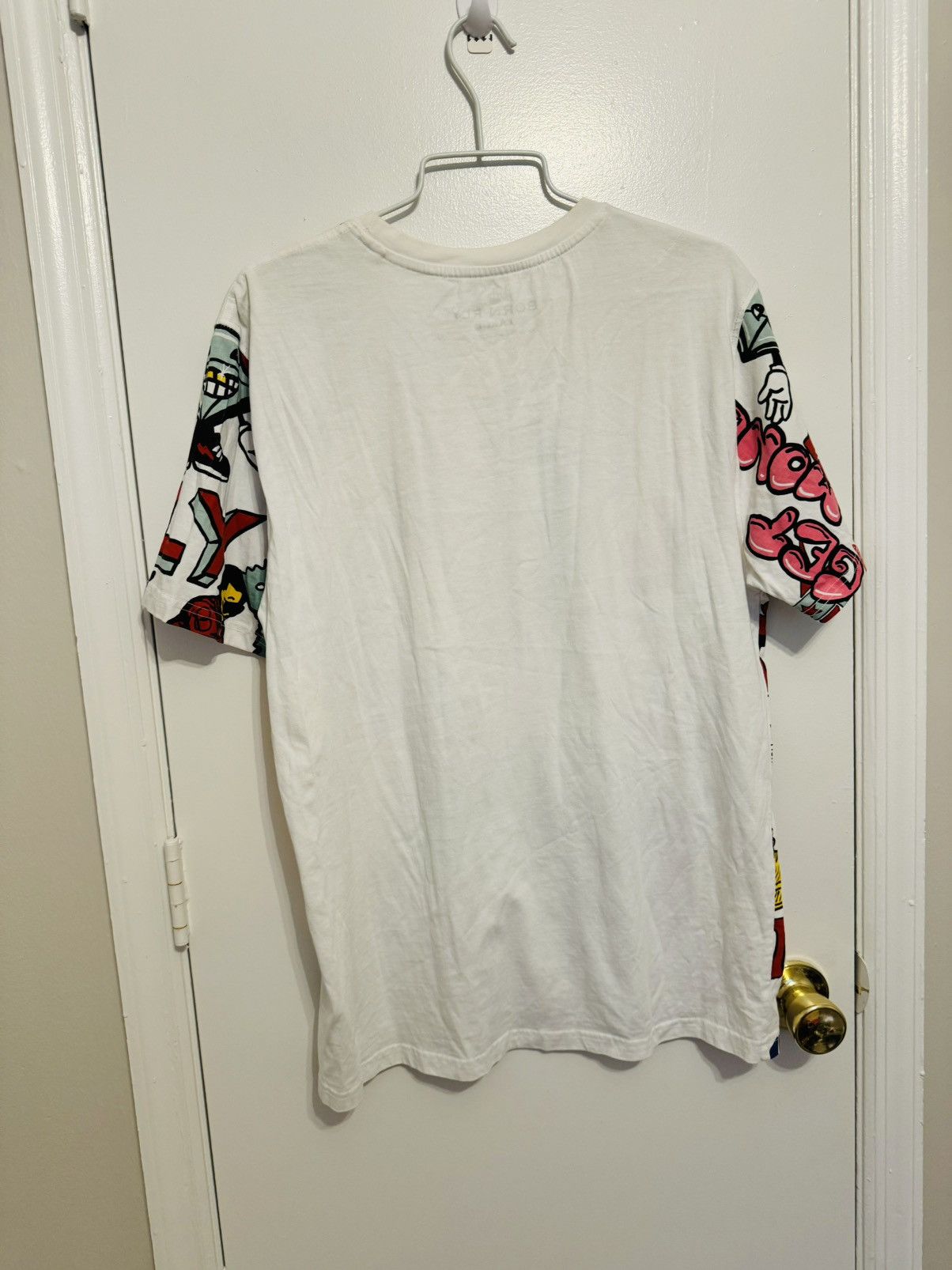 Born Fly Born Fly Men's All Over Print Graphic T-Shirt in White L Size US L / EU 52-54 / 3 - 4 Thumbnail