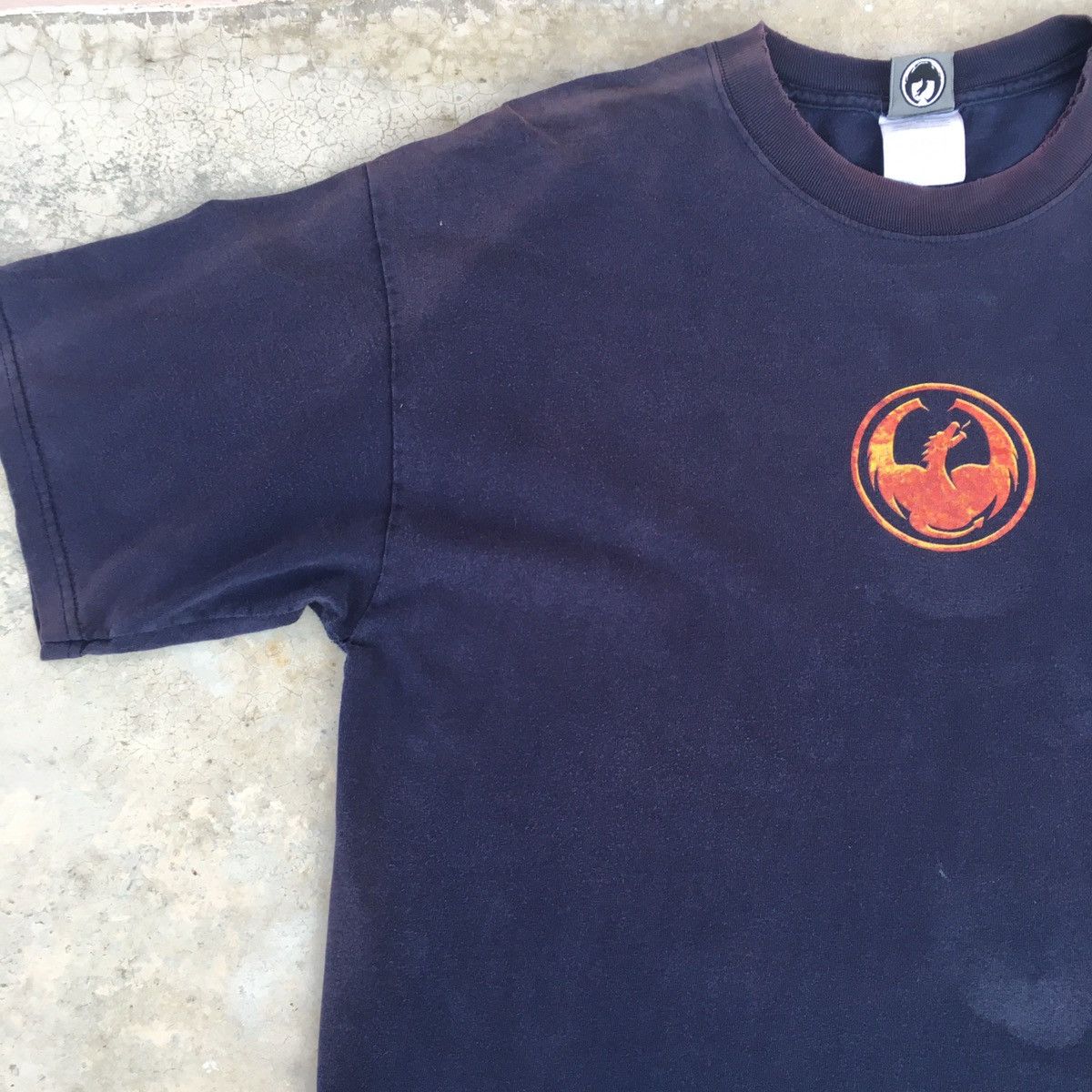 Vintage Vintage Back-hit Dragon Faded Tee Size US XL / EU 56 / 4 - 5 Thumbnail
