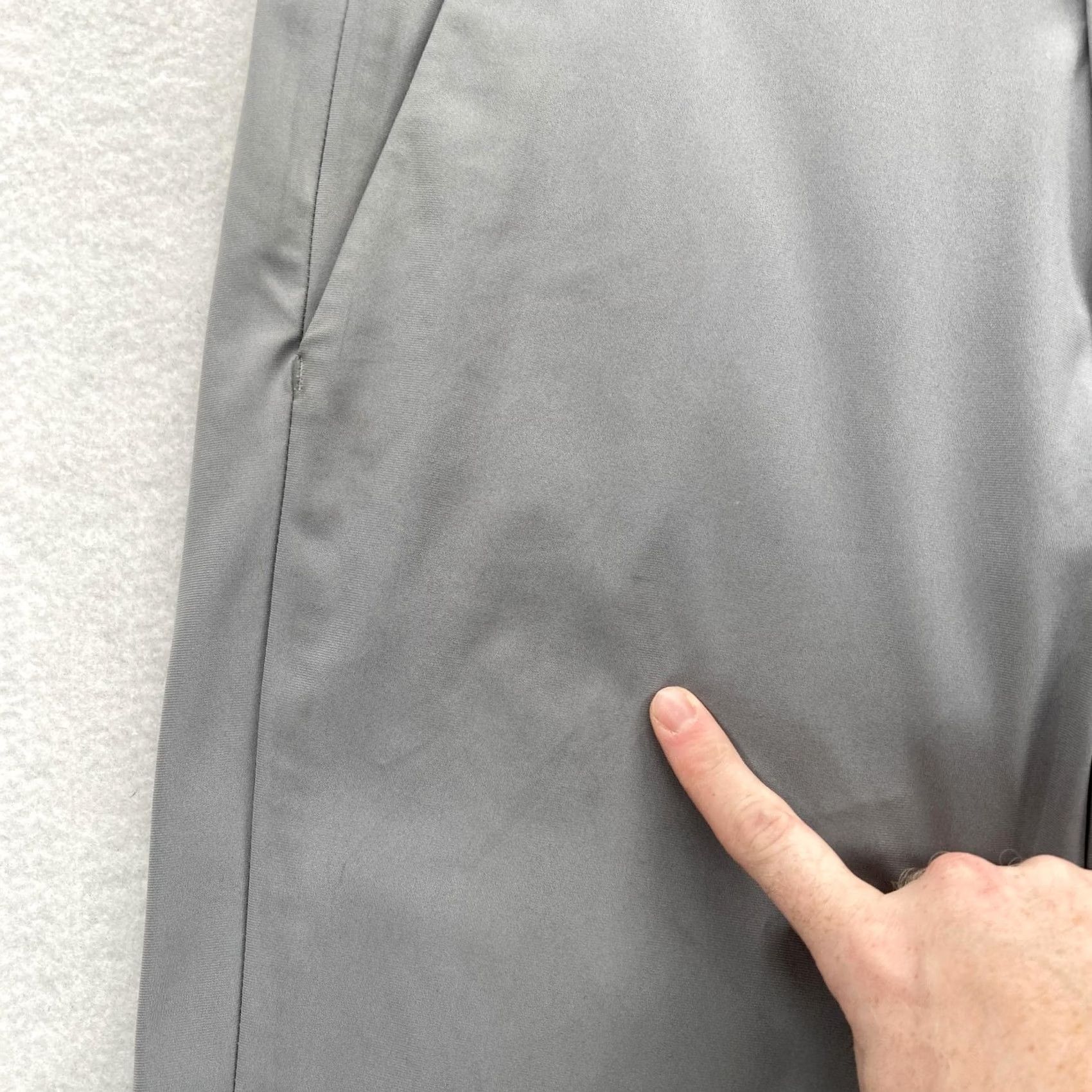 Lululemon Lululemon Mens Golf Chino Pants 34 Gray Performance Tech Stretch Zip Pocket Size US 34 / EU 50 - 7 Thumbnail