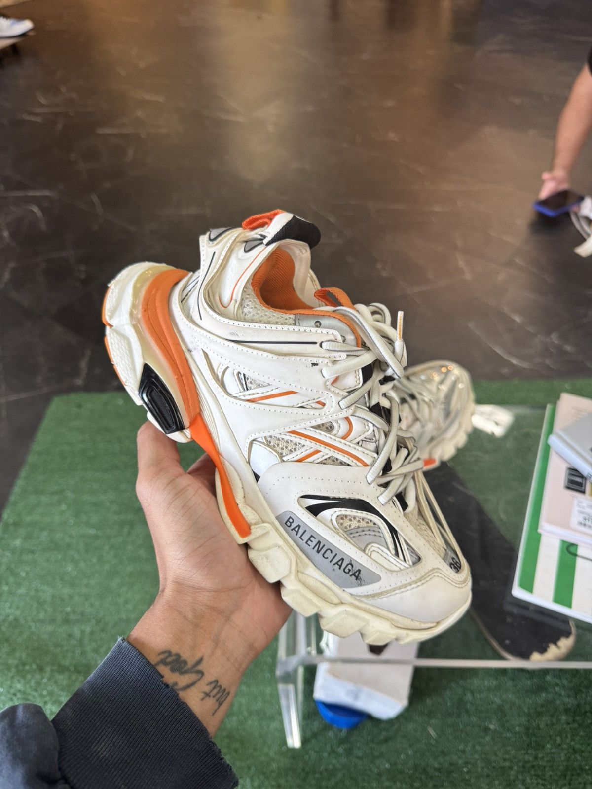 Balenciaga Balenciaga Track Sneaker Size US 5 / IT 35 - 1 Thumbnail