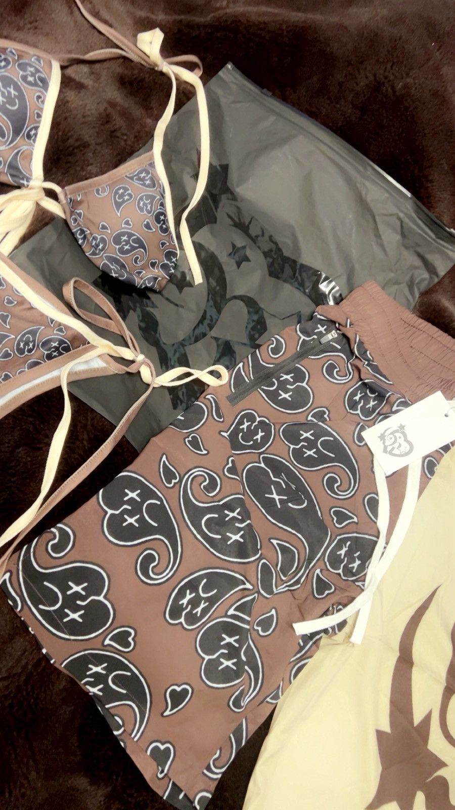 Other Royal surge swimsuit trunks Size US 33 - 2 Thumbnail