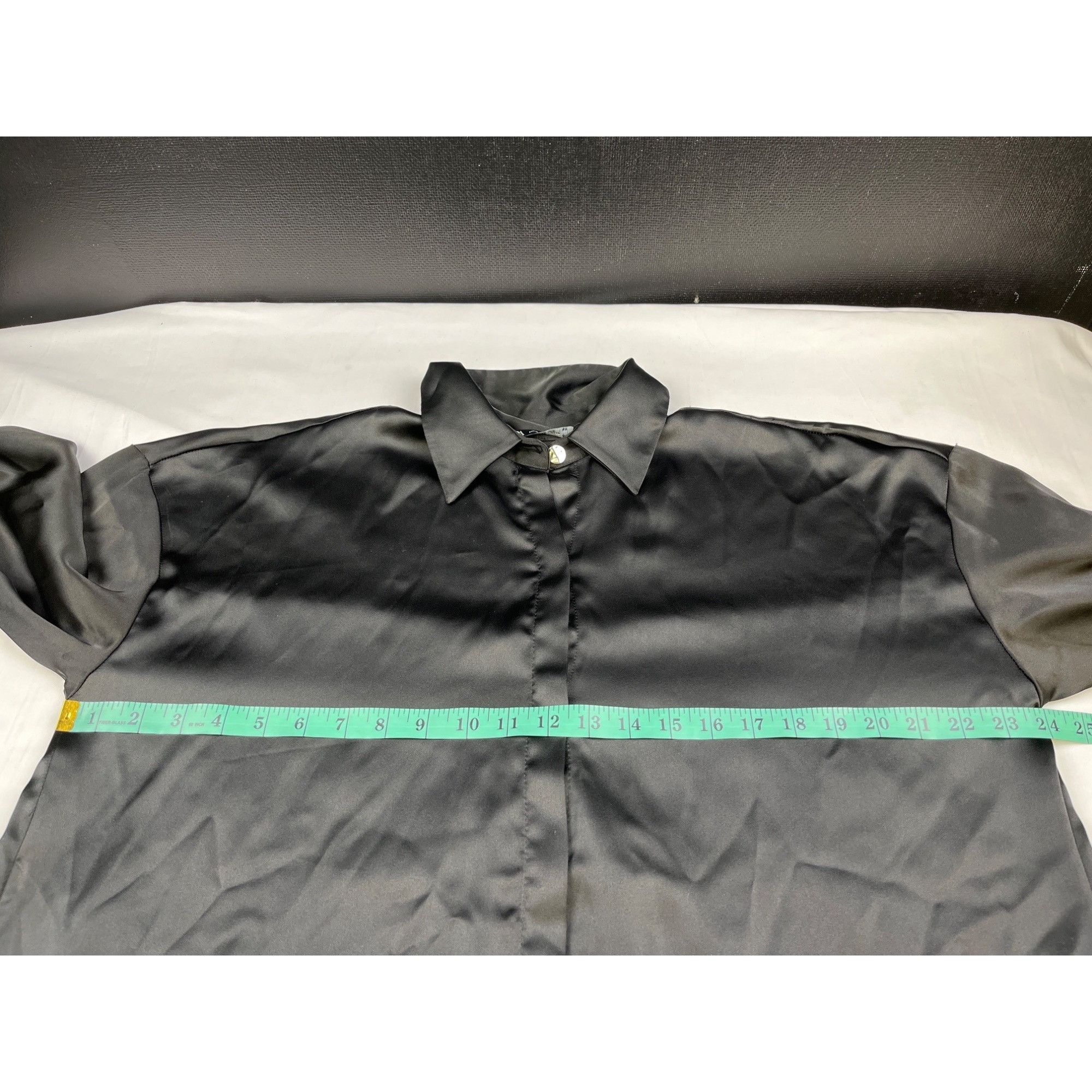 Zara Zara Women's Black Oversized Shirt/Hidden Button Up Sz M SKU Size M / US 6-8 / IT 42-44 - 7 Thumbnail