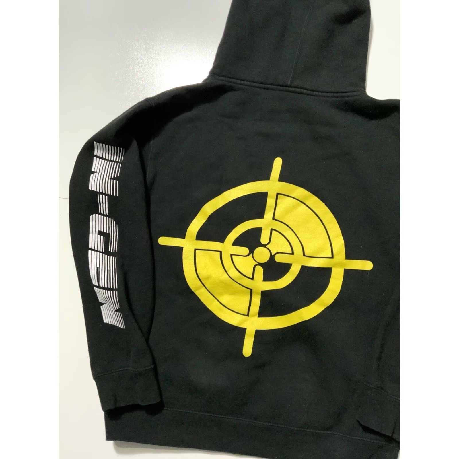 AWGE VINTAGE Asap Rocky Injured Generation Tour Awge Concert Merch Sweatshirt Hoodie S Men Black Pullover Ladies? No Size US S / EU 44-46 / 1 - 4 Thumbnail