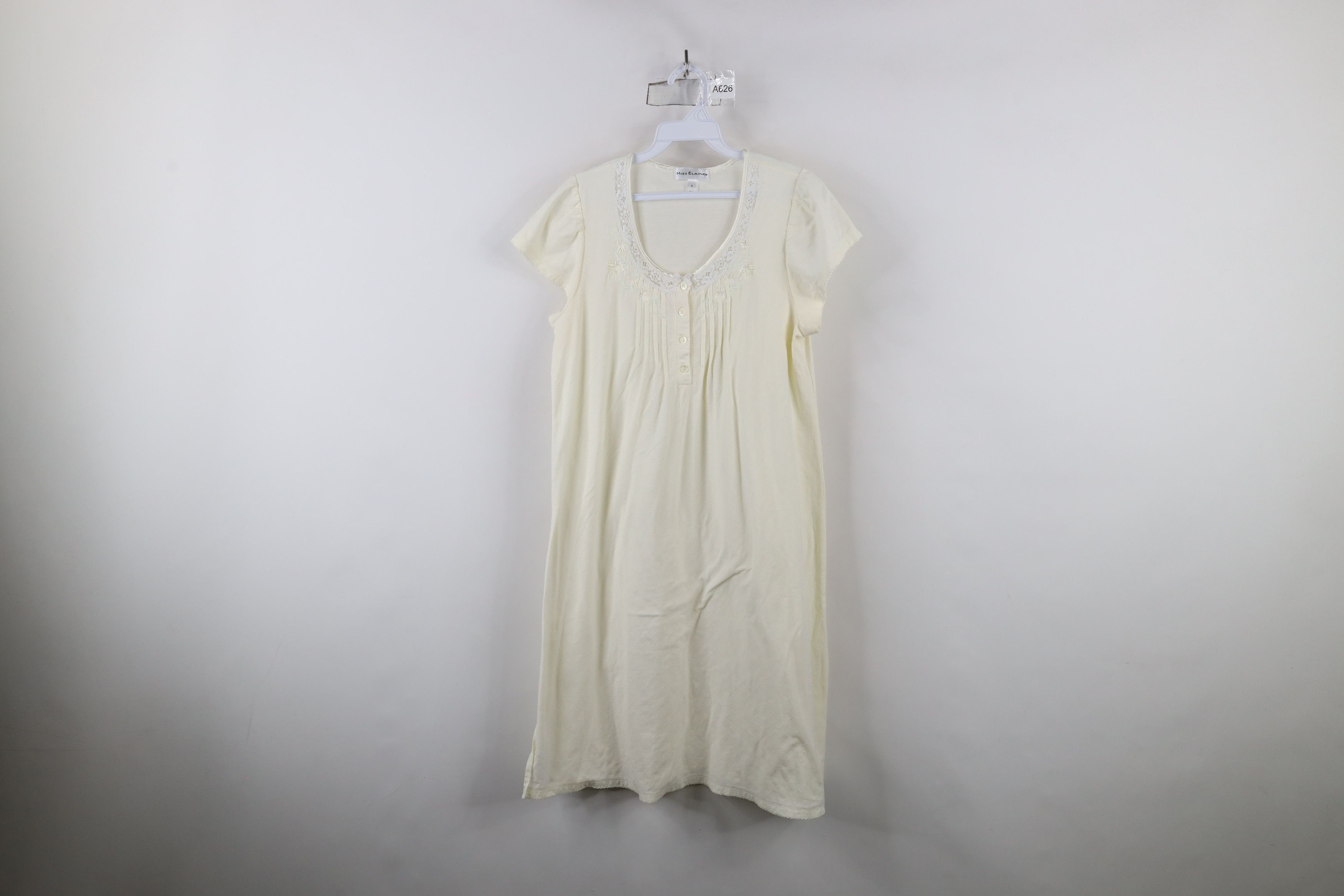 Vintage Vintage 90s Miss Elaine Lace Ruffled Night Gown Sleep Shirt Size S / US 4 / IT 40 - 1 Thumbnail