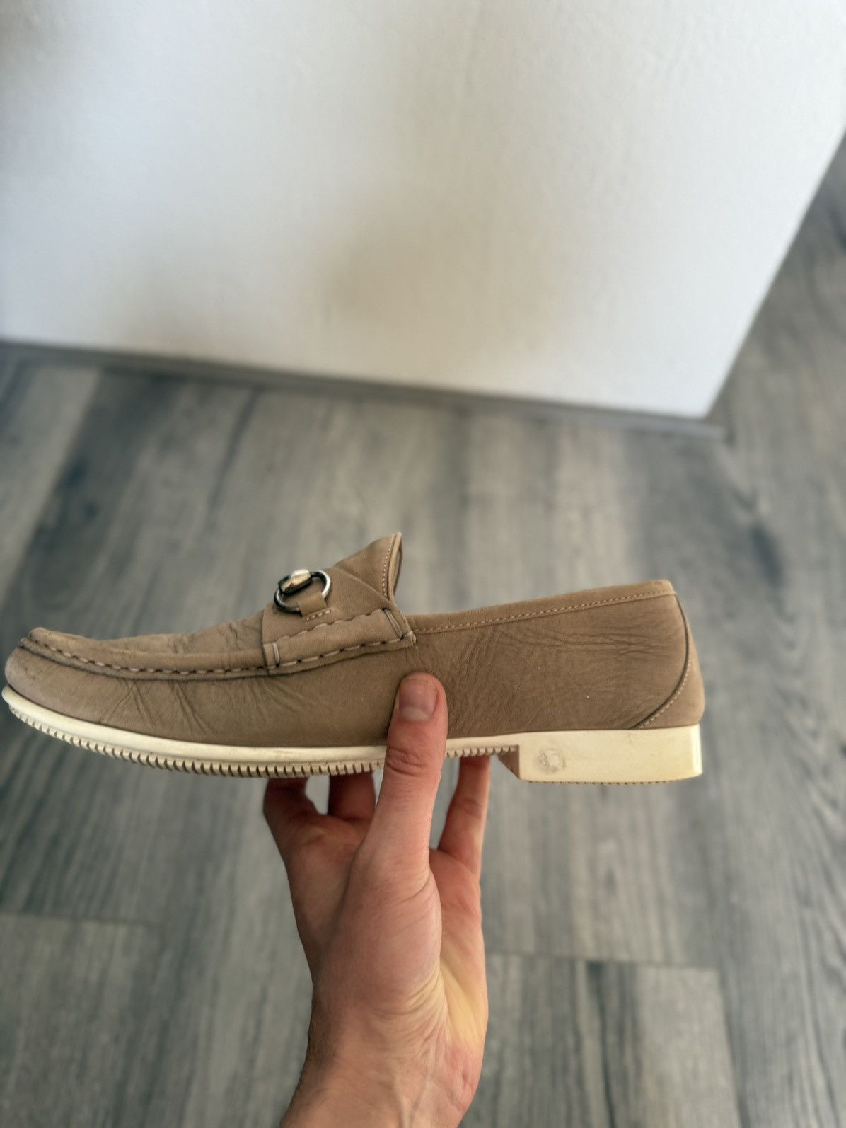 Gucci Gucci Horsebit Loafers in Beige Leather – Size 9.5 Size US 9.5 / EU 42-43 - 19 Thumbnail
