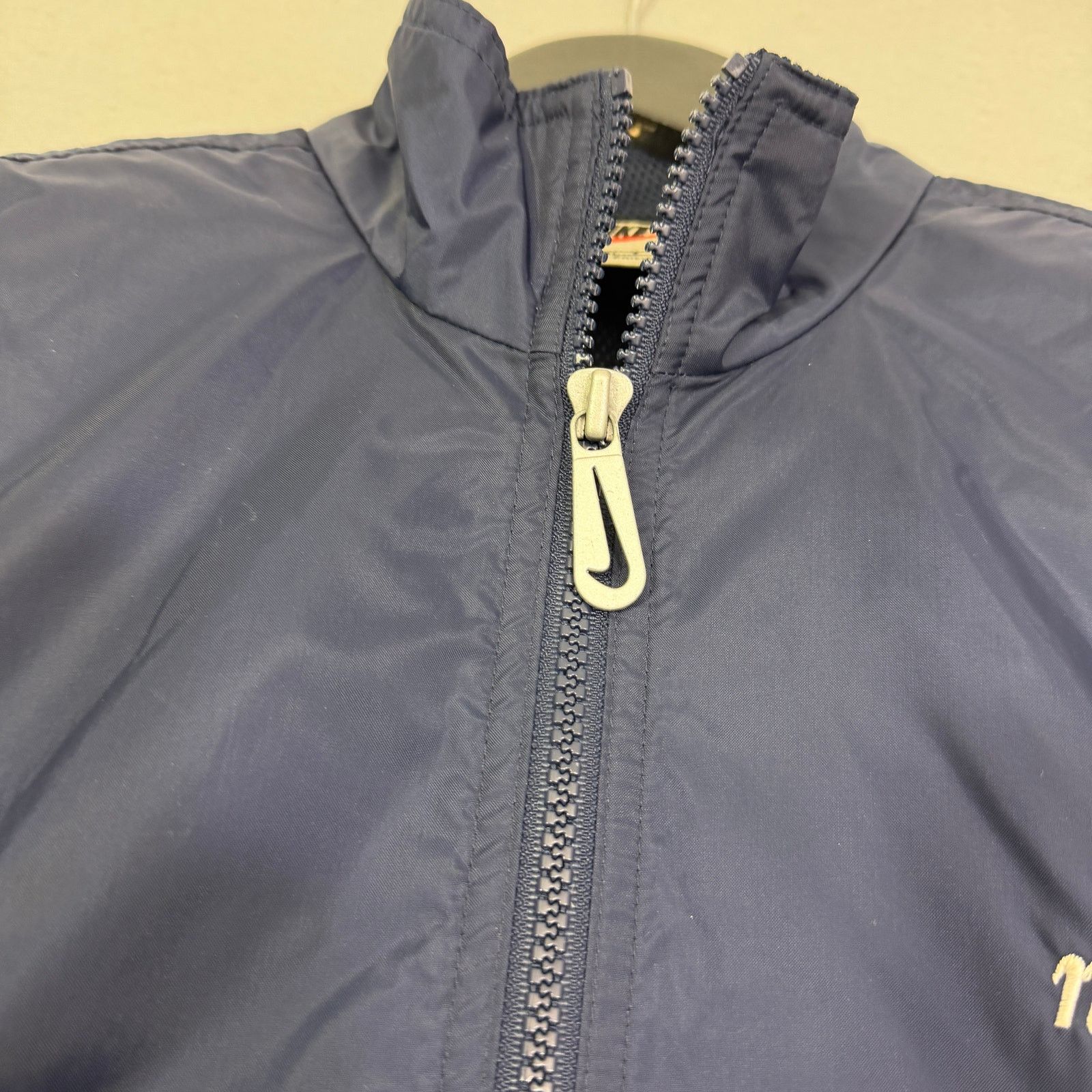 Nike Vintage Nike Windbreaker Jacket Women's Small Blue Full Zip Size S / US 4 / IT 40 - 3 Thumbnail