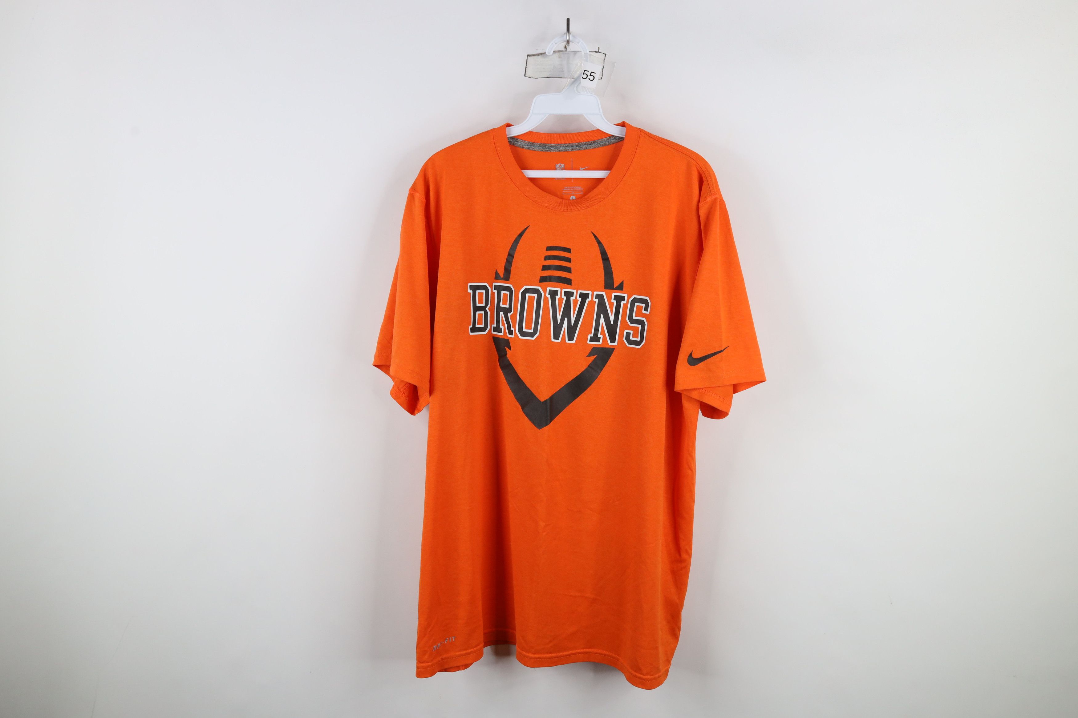 Nike × Vintage Nike On Field Cleveland Browns Football Short Sleeve T-Shirt Size US L / EU 52-54 / 3 - 1 Thumbnail