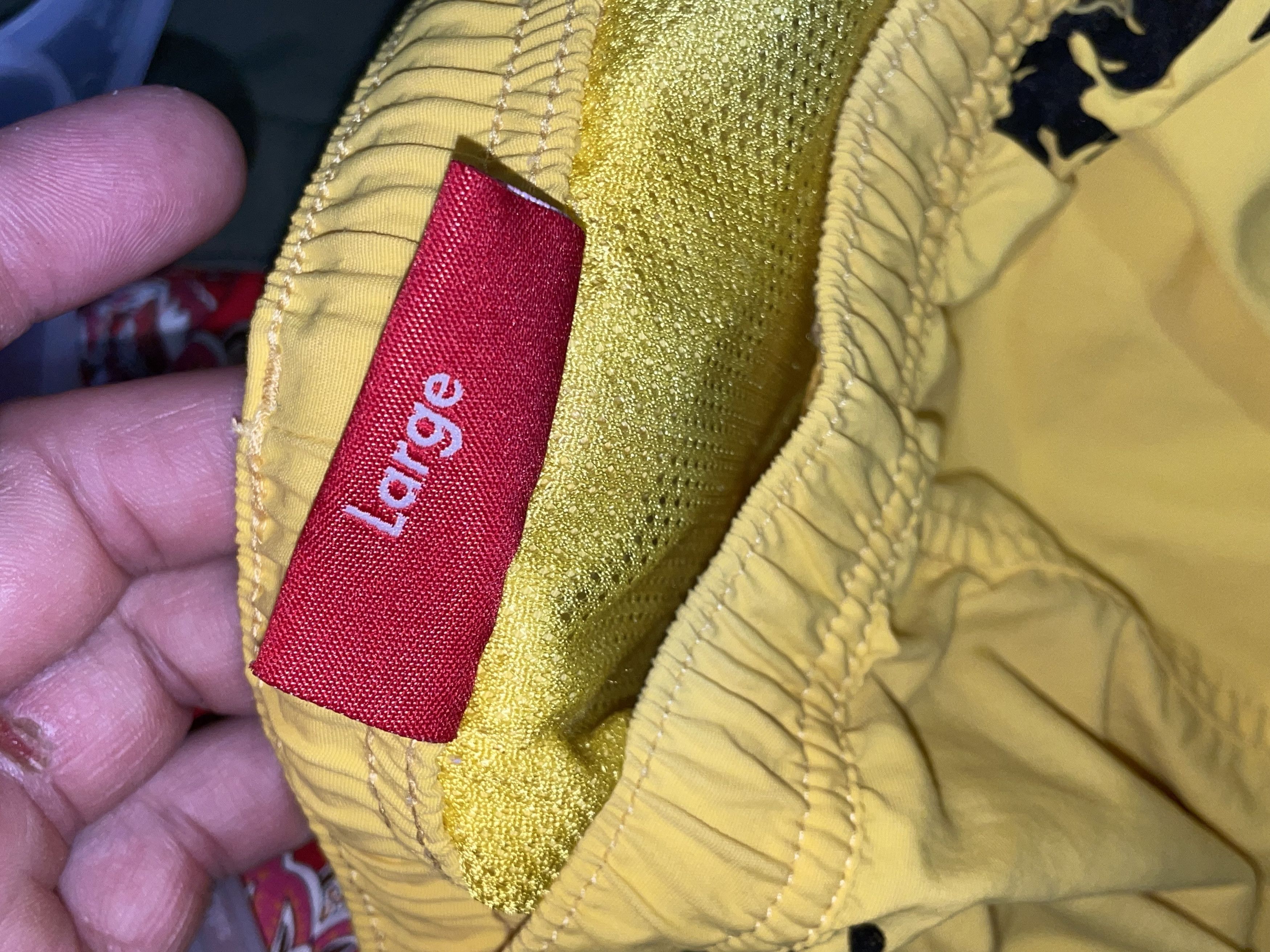 Supreme Supreme Dragon Water Short Yellow SS21 size Large NEW Size US 36 / EU 52 - 6 Thumbnail