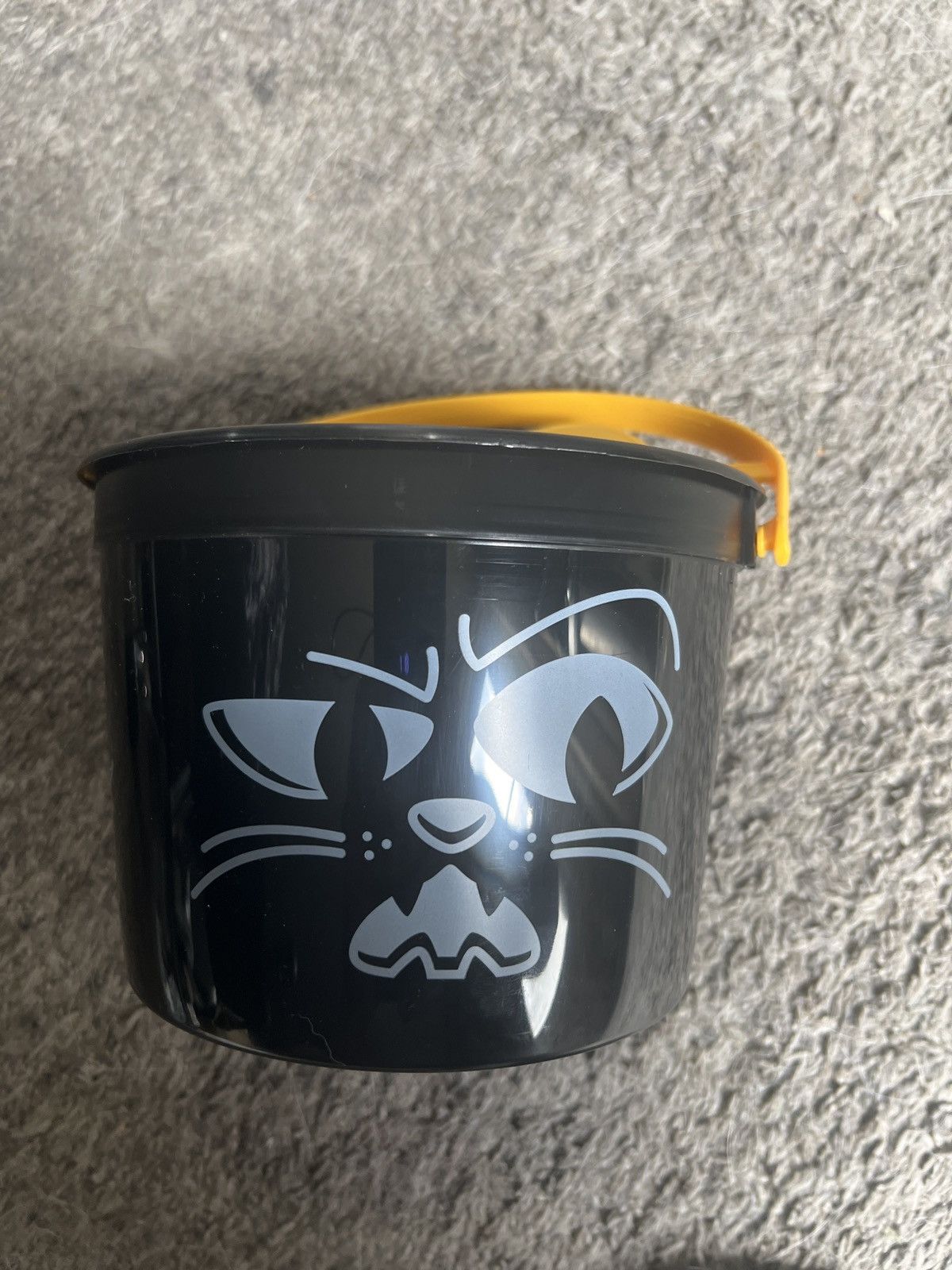 Hypebeast 2025 McDonald’s Cat Boo Bucket Size ONE SIZE - 2 Thumbnail