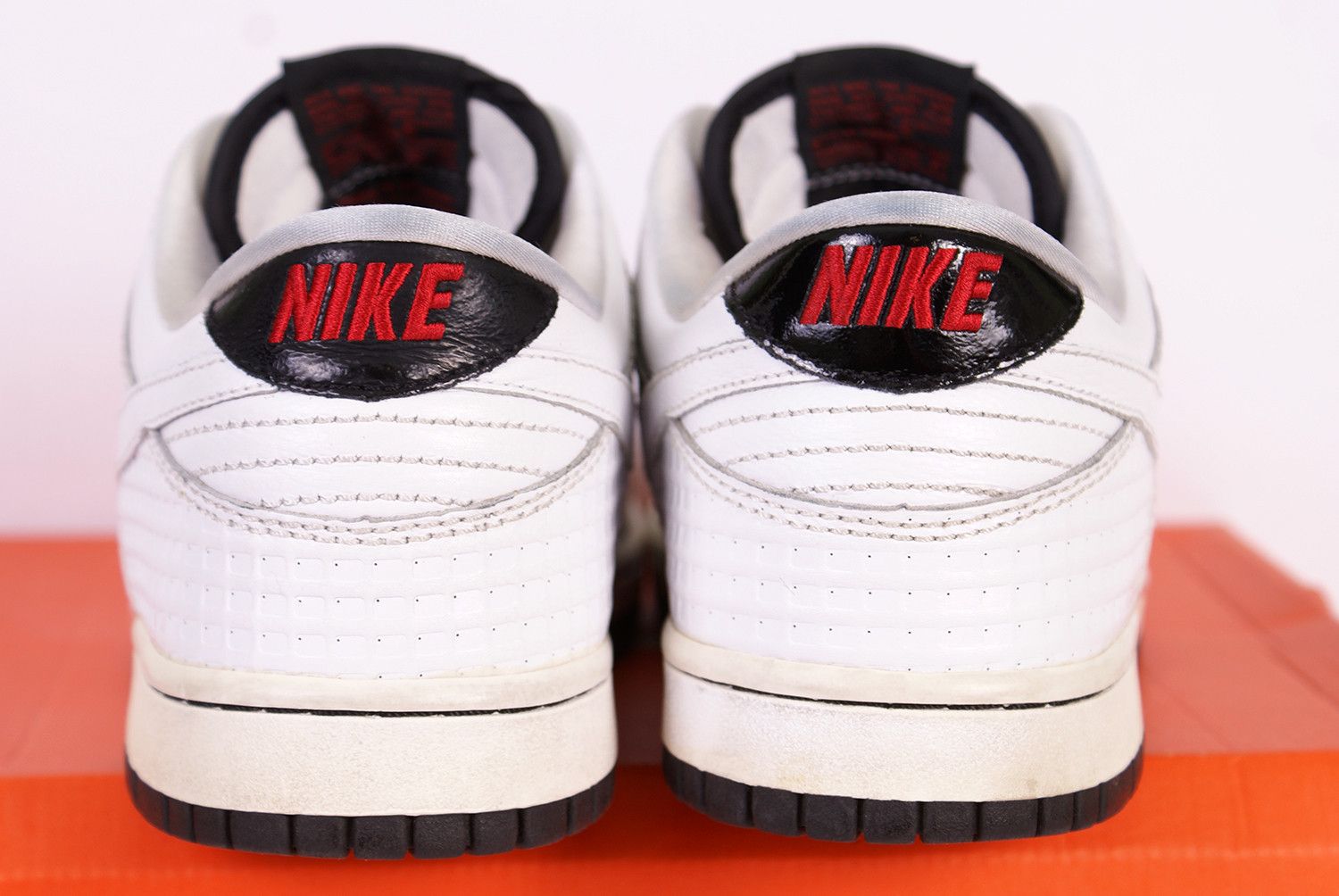 Nike 2007 Nike Dunk Low Premium JORDAN PACK TUXEDO White Black XI Size US 10.5 / EU 43-44 - 10 Thumbnail