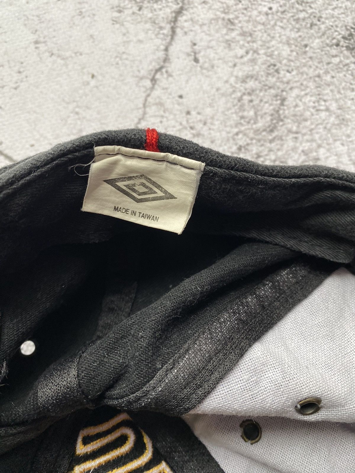 Umbro Vintage Manchester United Football Club baseball cap Umbro Size ONE SIZE - 7 Thumbnail