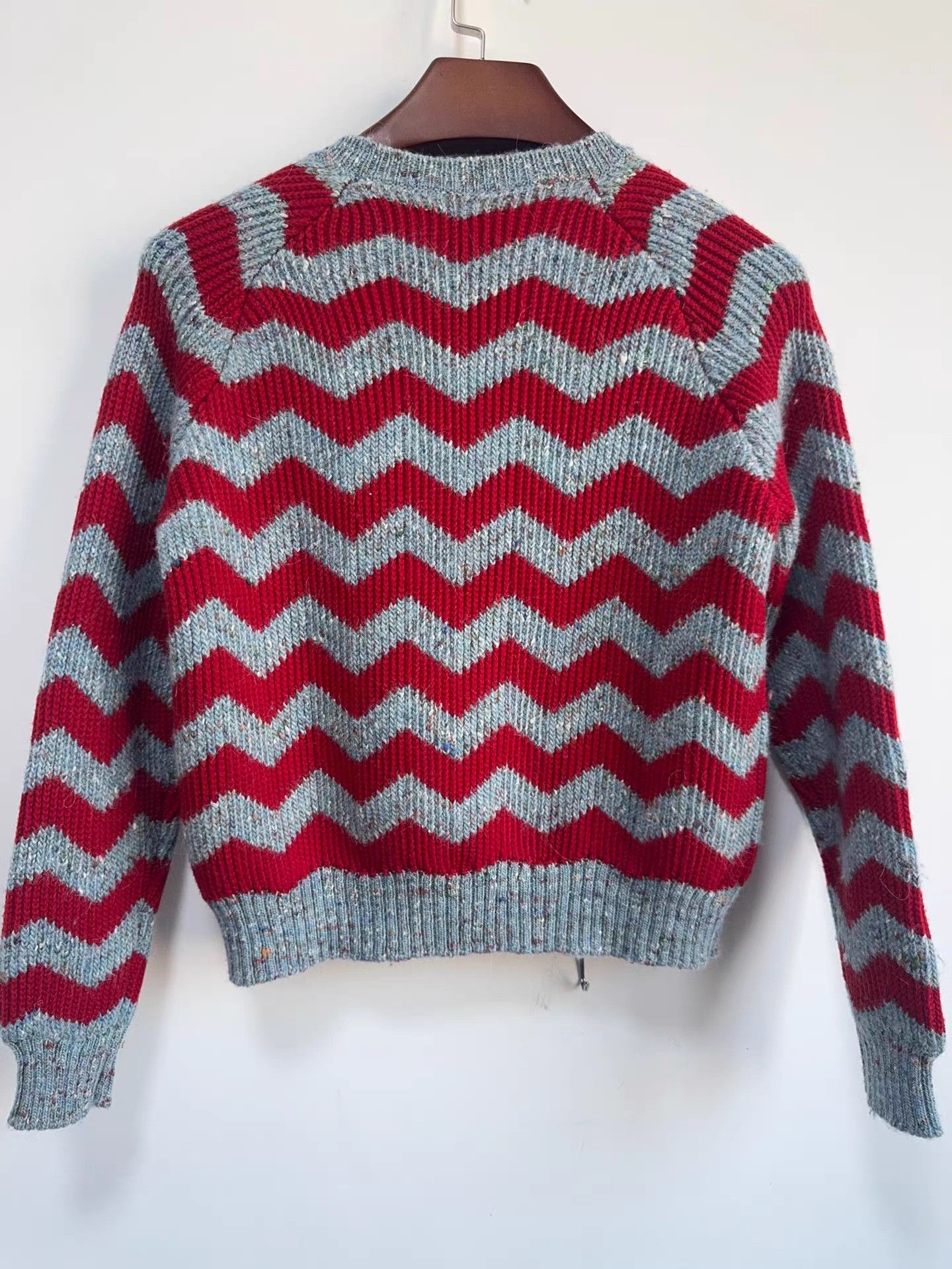 Miu Miu MIUMIU Wave Pattern Long Sleeve Sweater K13 Size XS / US 0-2 / IT 36-38 - 2 Thumbnail